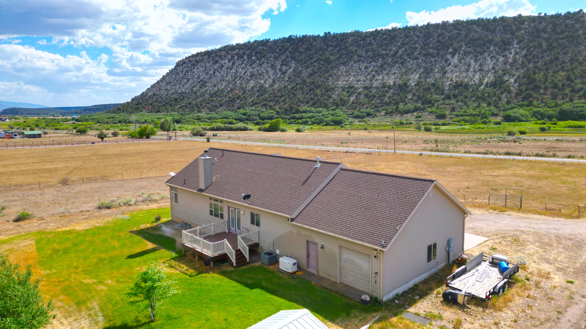 JOHANSEN LOT 4 - Residential