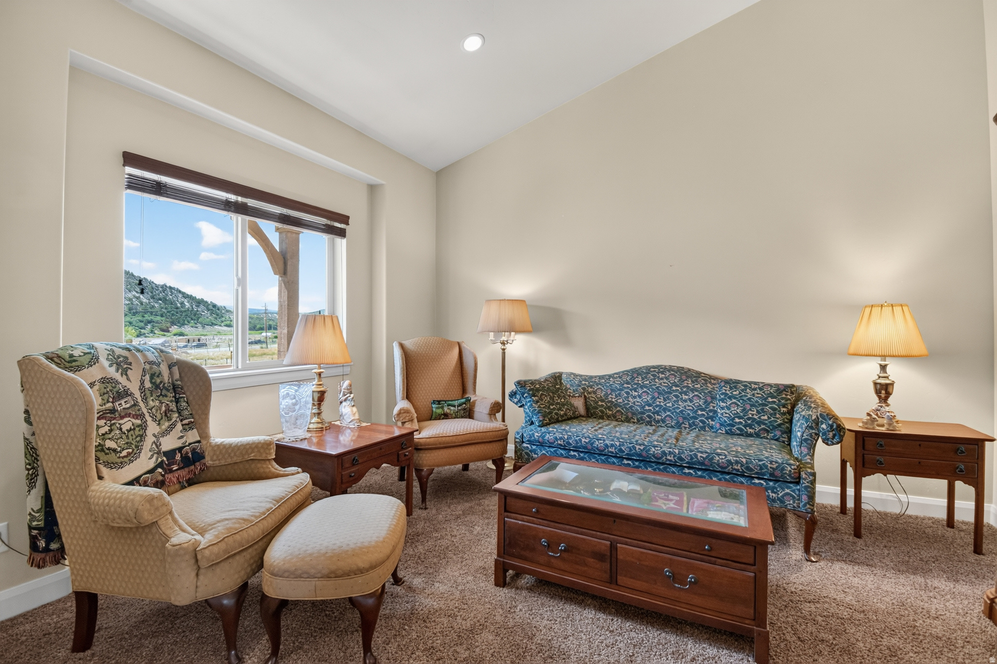 JOHANSEN LOT 4 - Residential