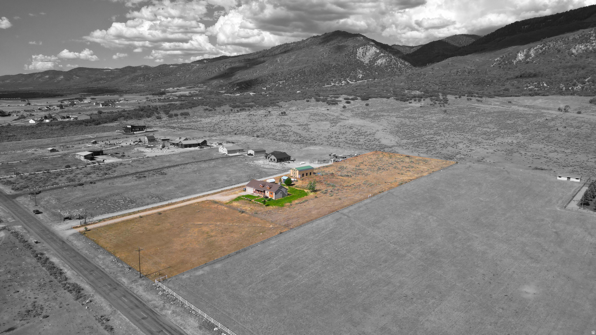 JOHANSEN LOT 4 - Residential