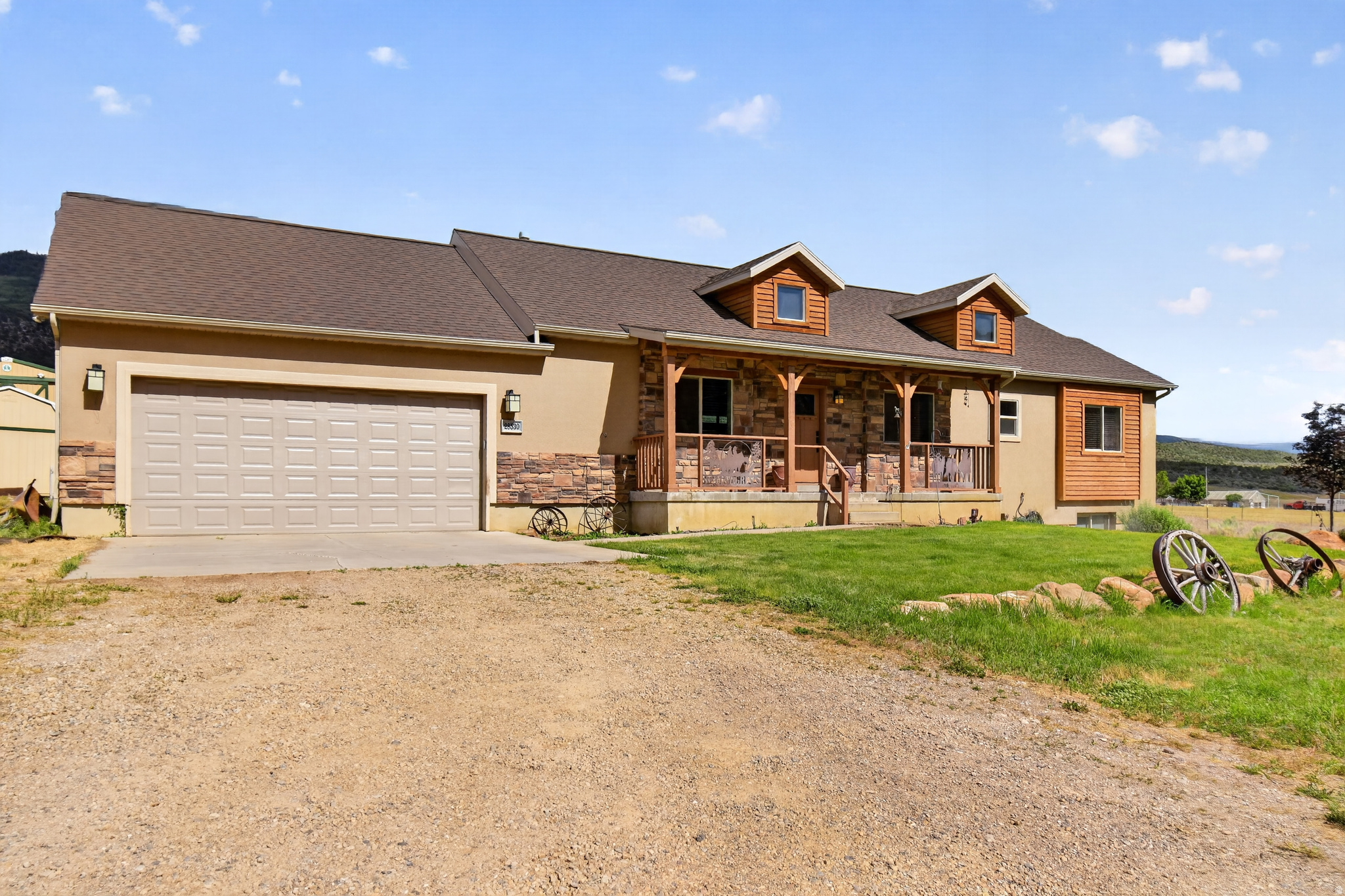 JOHANSEN LOT 4 - Residential