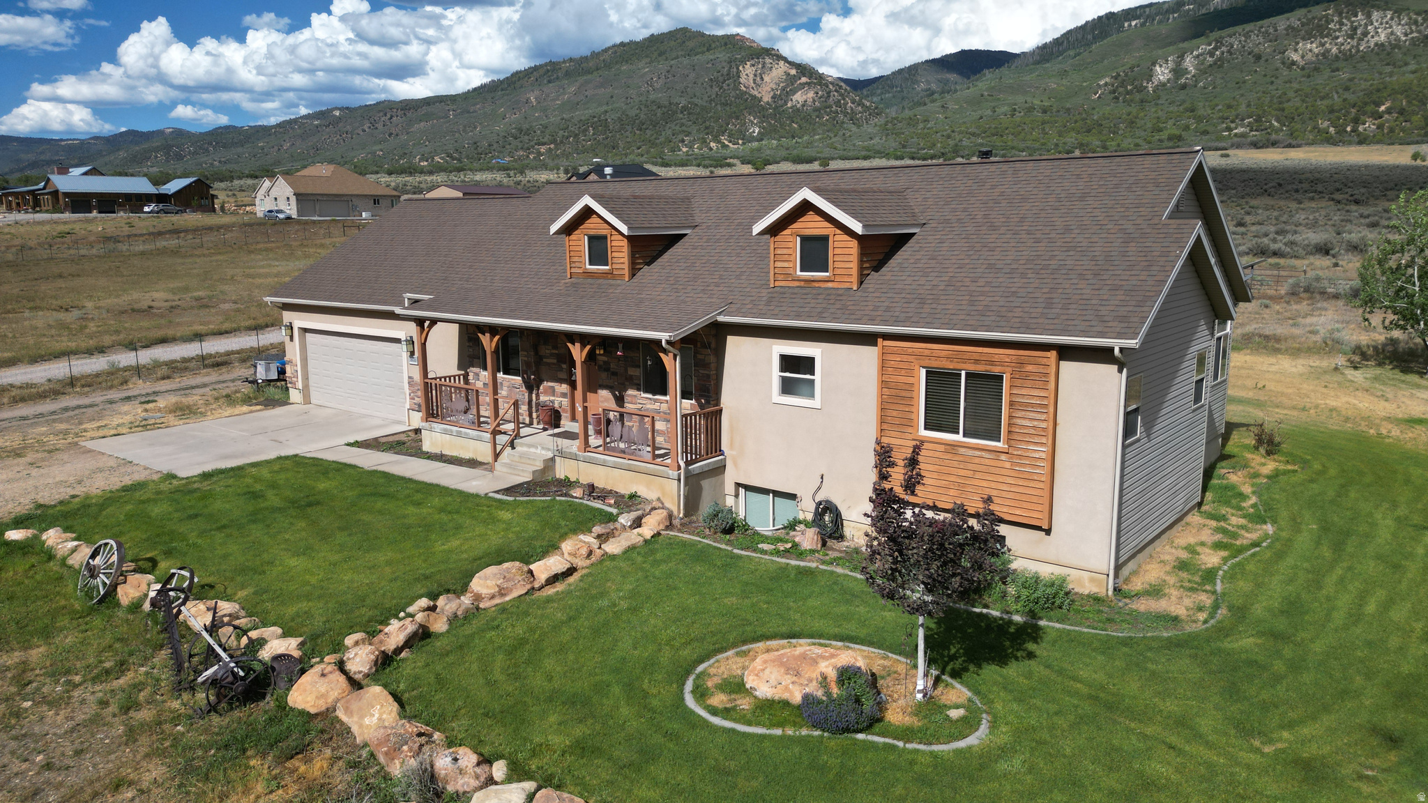 JOHANSEN LOT 4 - Residential