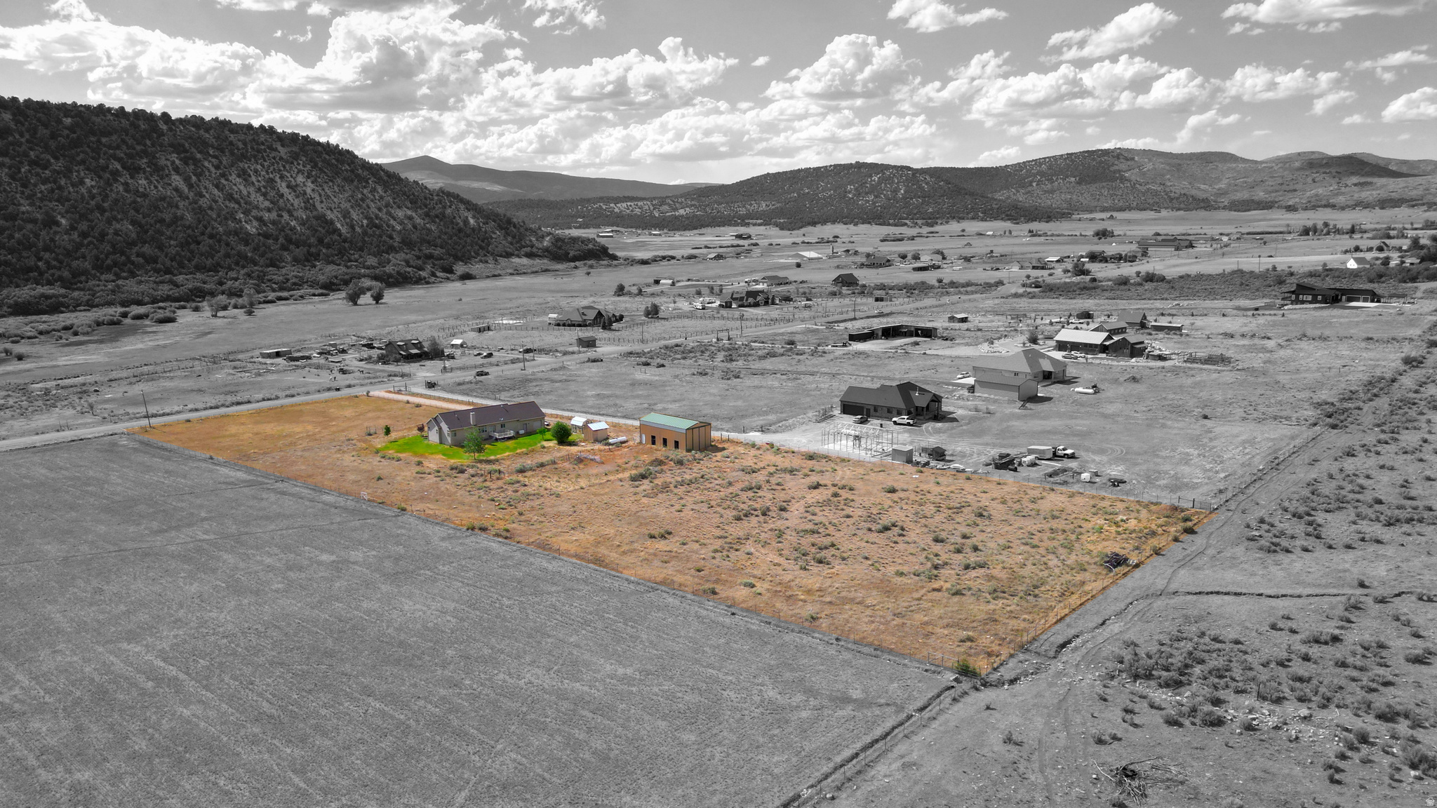 JOHANSEN LOT 4 - Residential