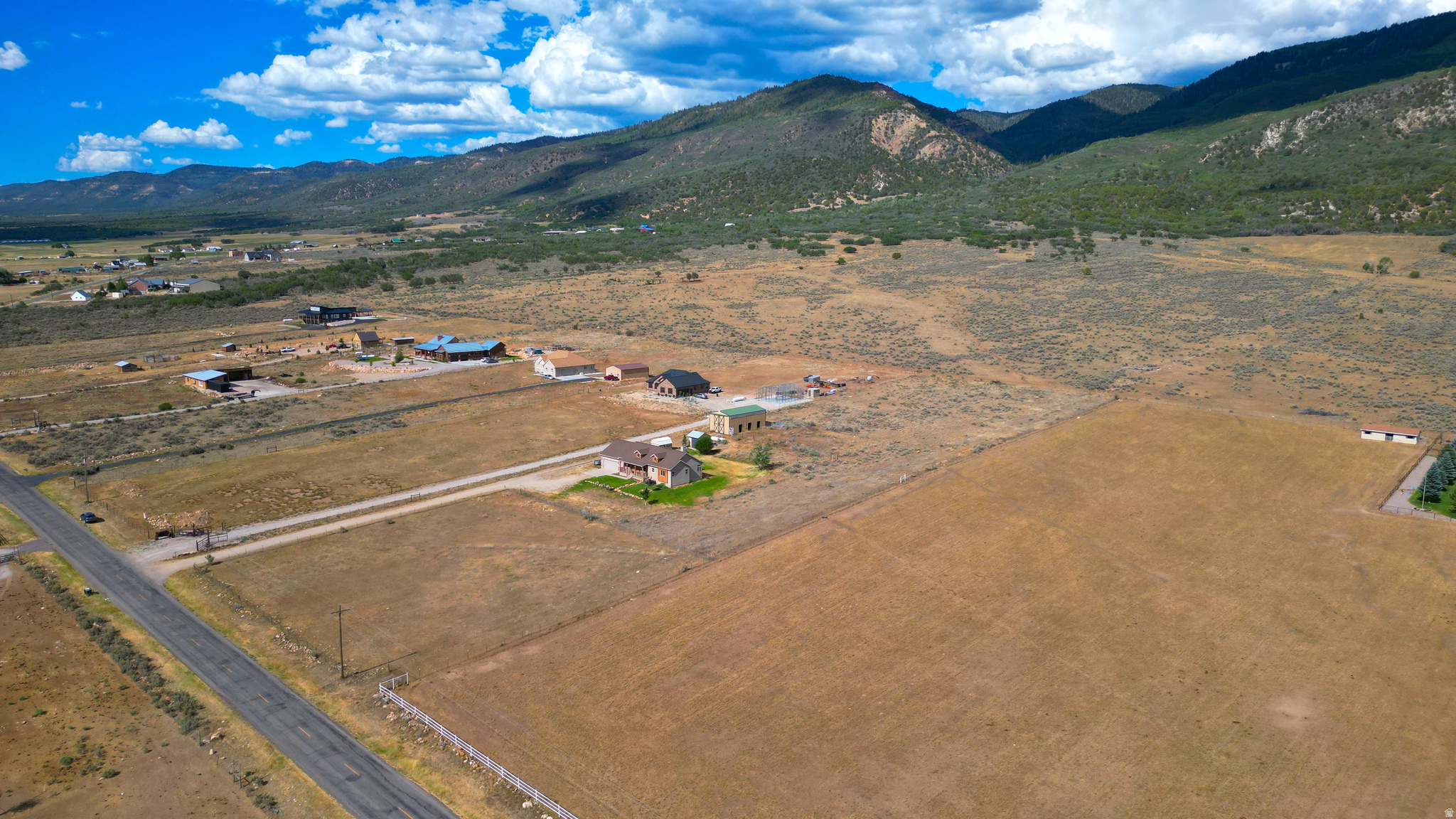 JOHANSEN LOT 4 - Residential