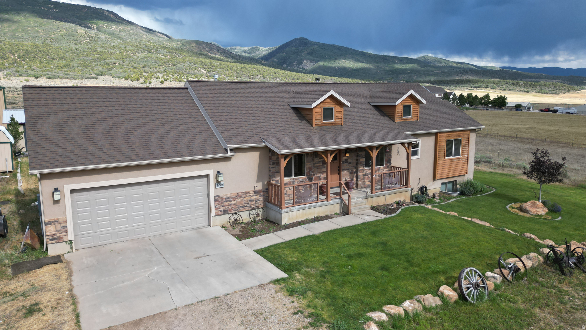 JOHANSEN LOT 4 - Residential