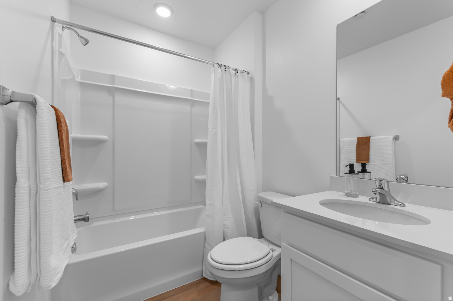 DIXON CREEK - Residential