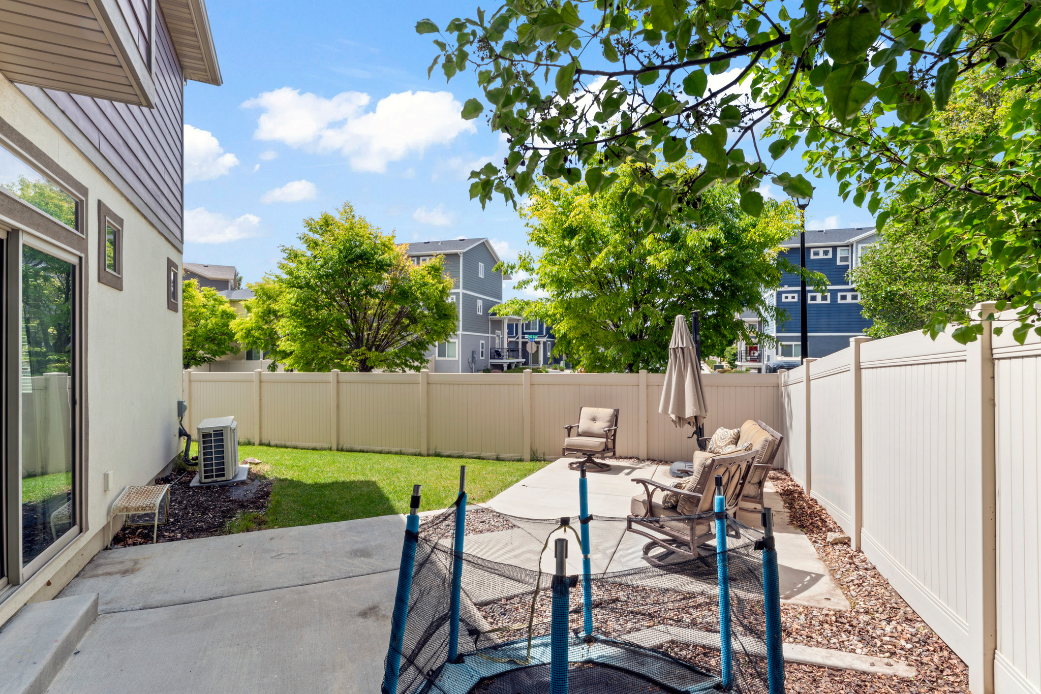 SOUTH POINT - Residential