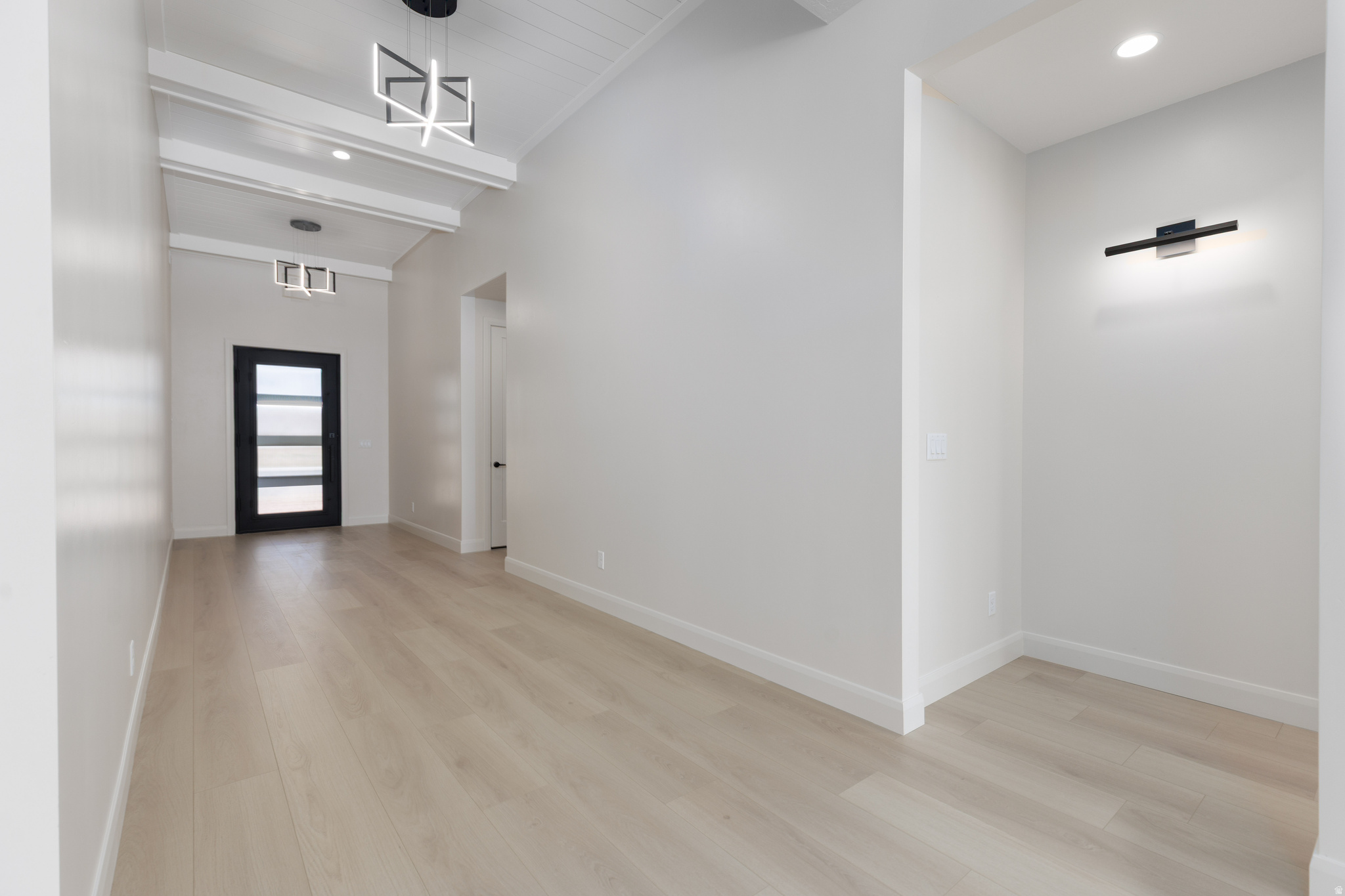 PAINTED SANDS - Residential