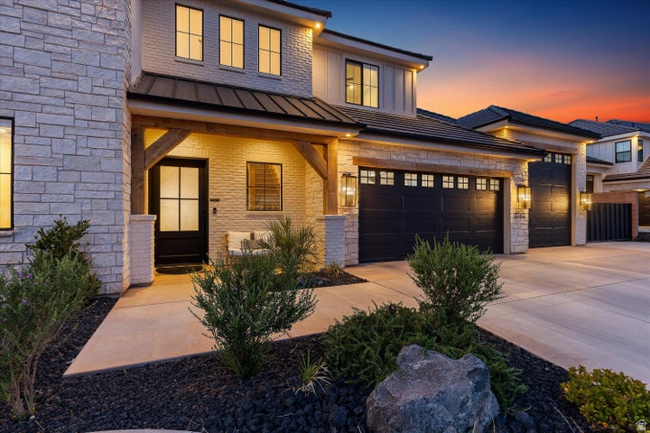 TEAKWOOD 5 - Residential
