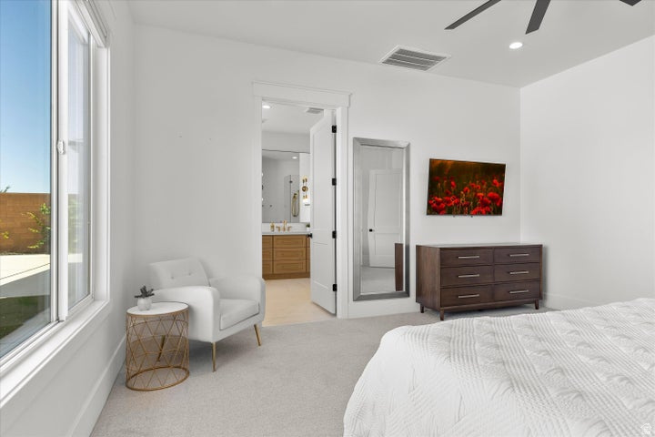 TEAKWOOD 5 - Residential