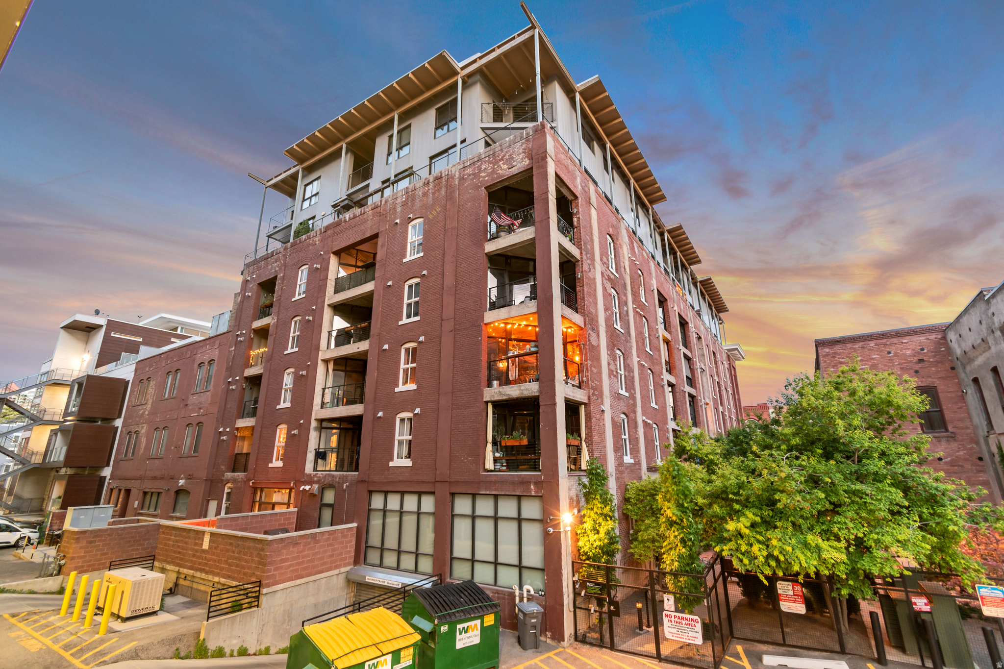WESTGATE LOFTS - Residential
