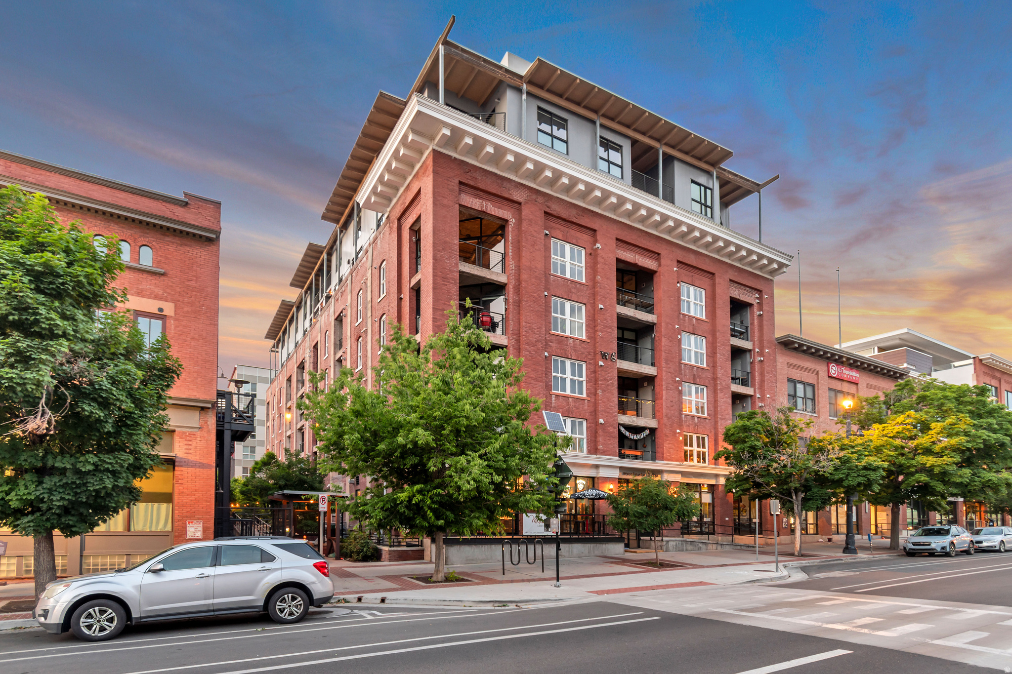 WESTGATE LOFTS - Residential