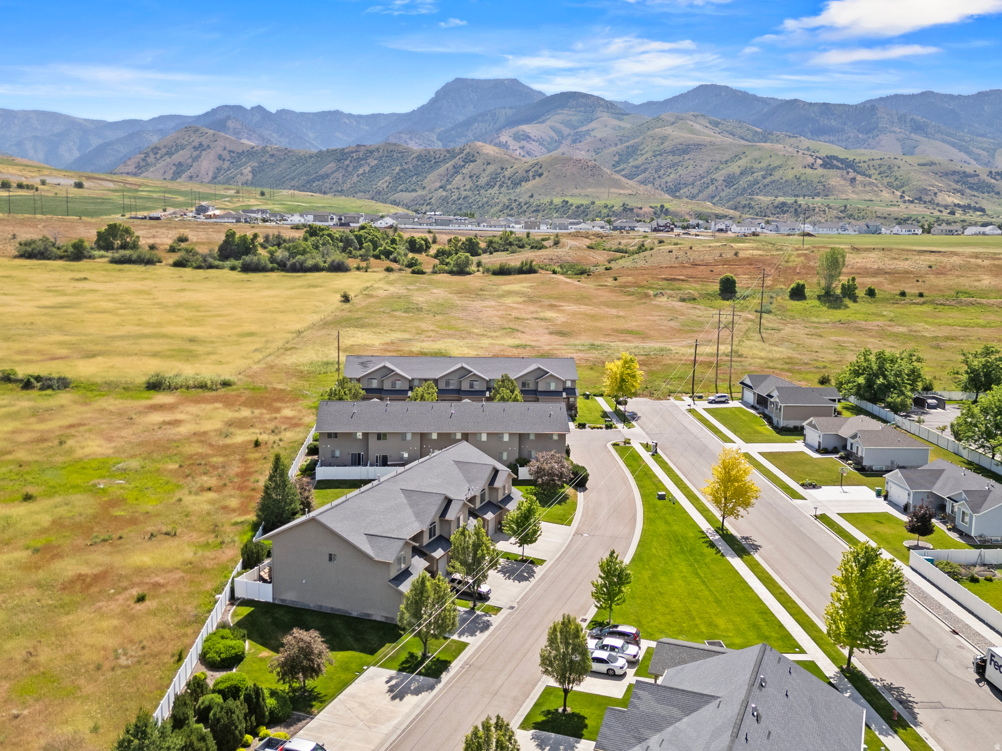 NORTH RIDGE - Residential