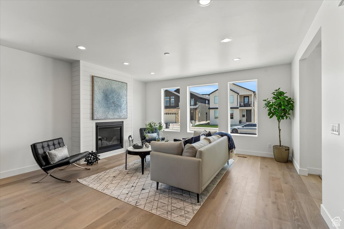 SILVER CREEK VILLAGE - Residential