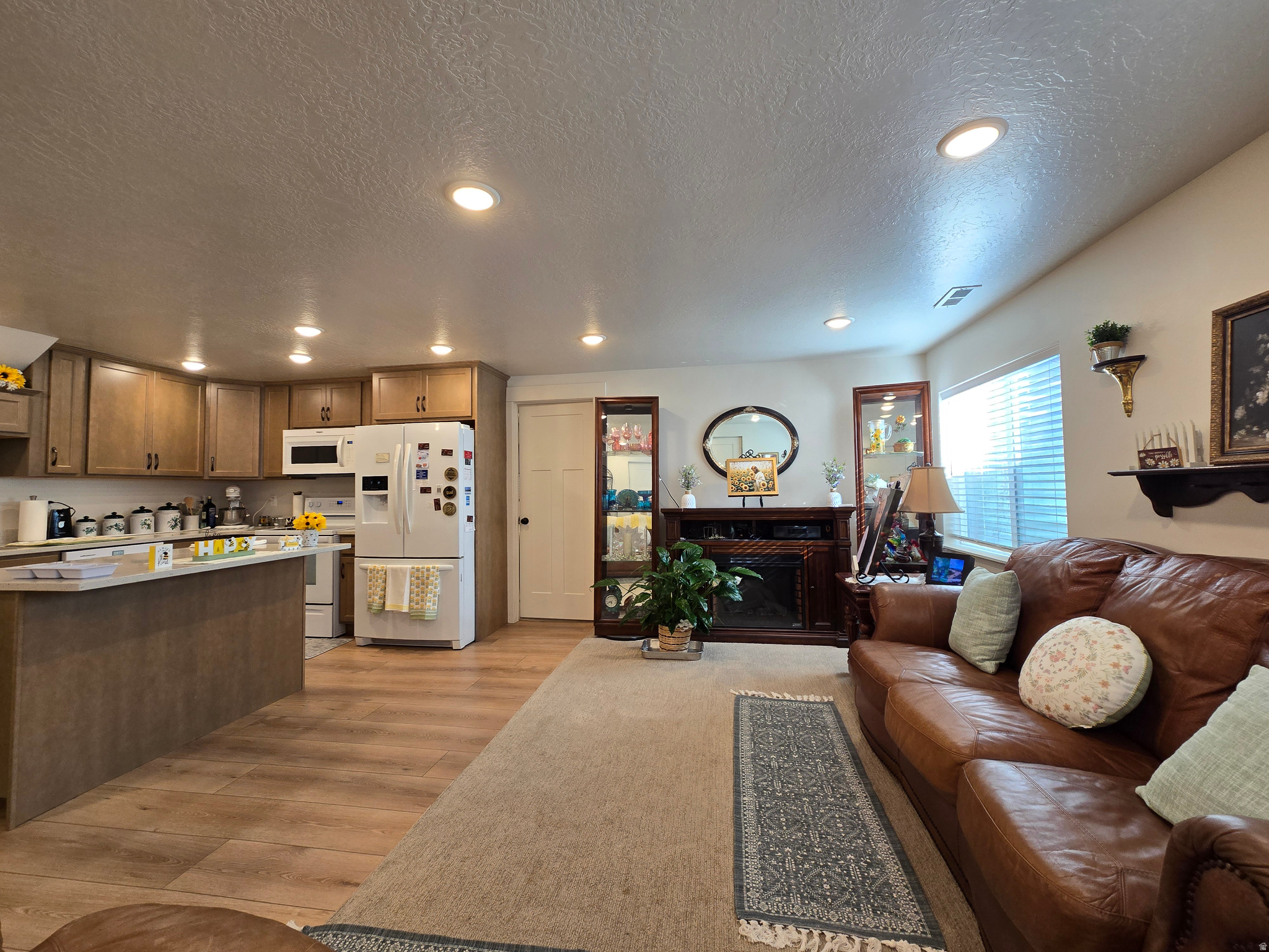 ASHLEE RIDGE - Residential