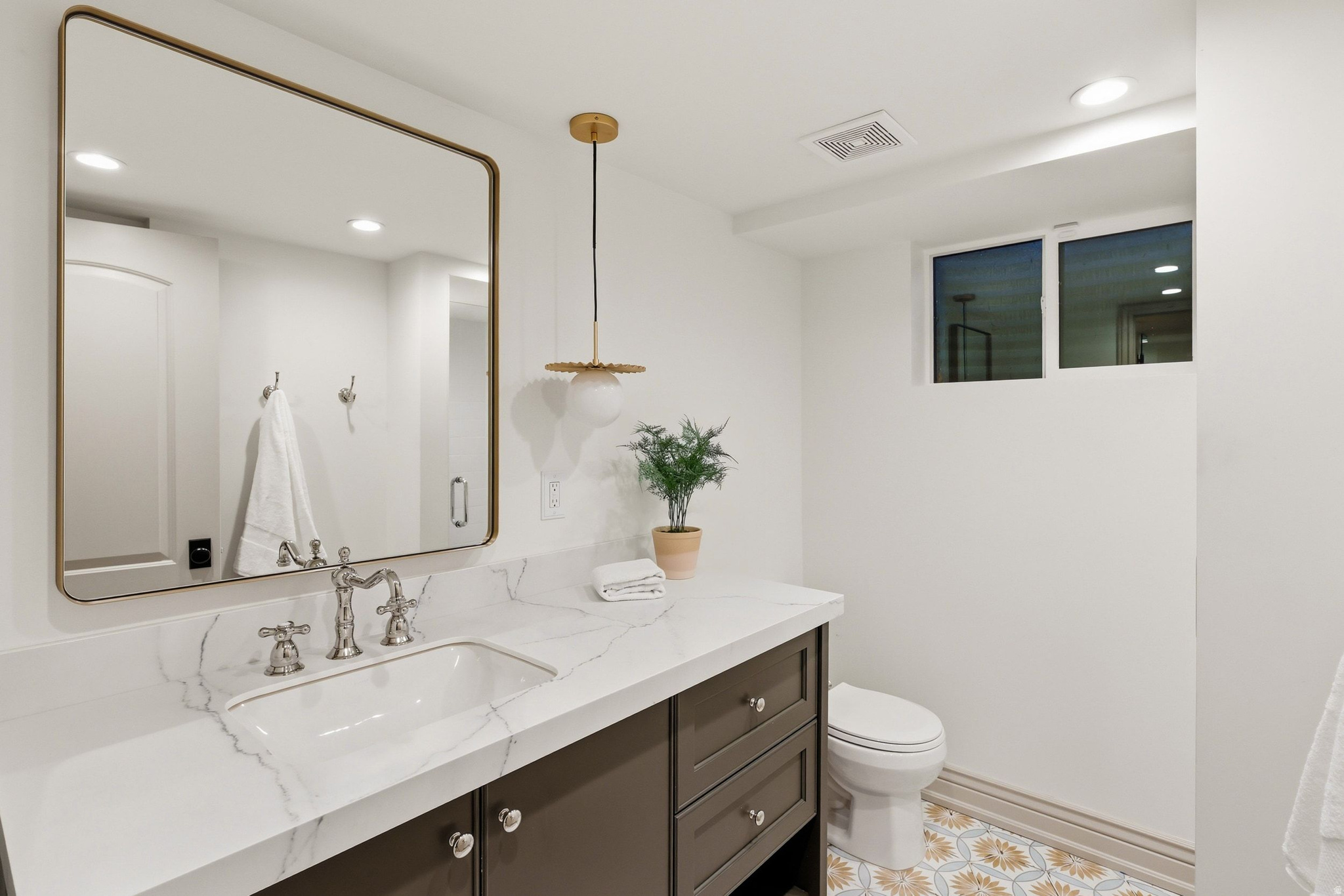 INDIAN HILLS - Residential