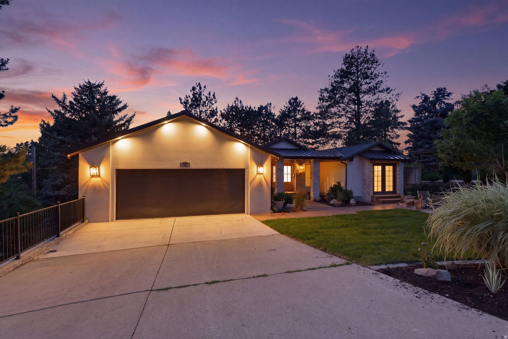 INDIAN HILLS - Residential