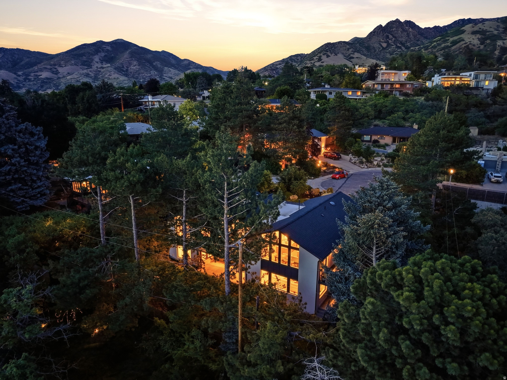 INDIAN HILLS - Residential