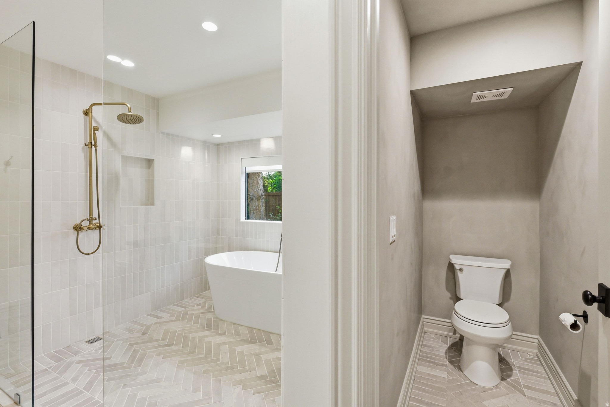 INDIAN HILLS - Residential