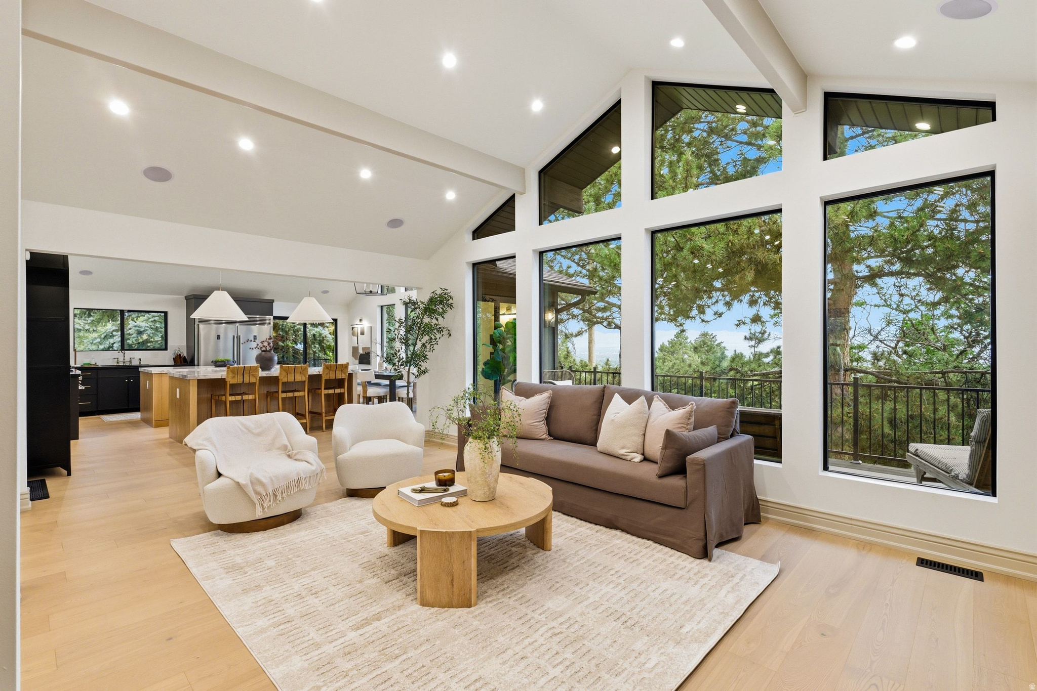 INDIAN HILLS - Residential