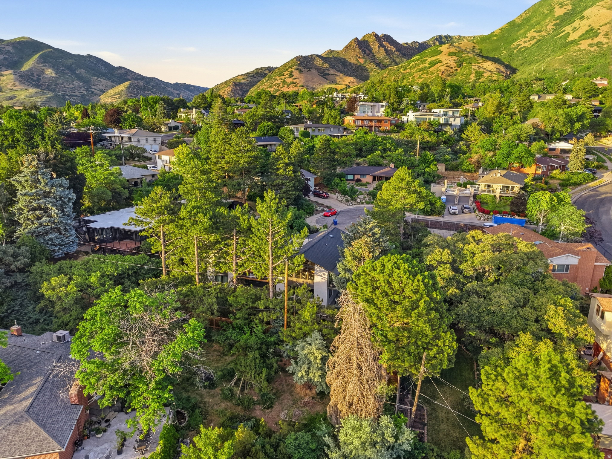 INDIAN HILLS - Residential