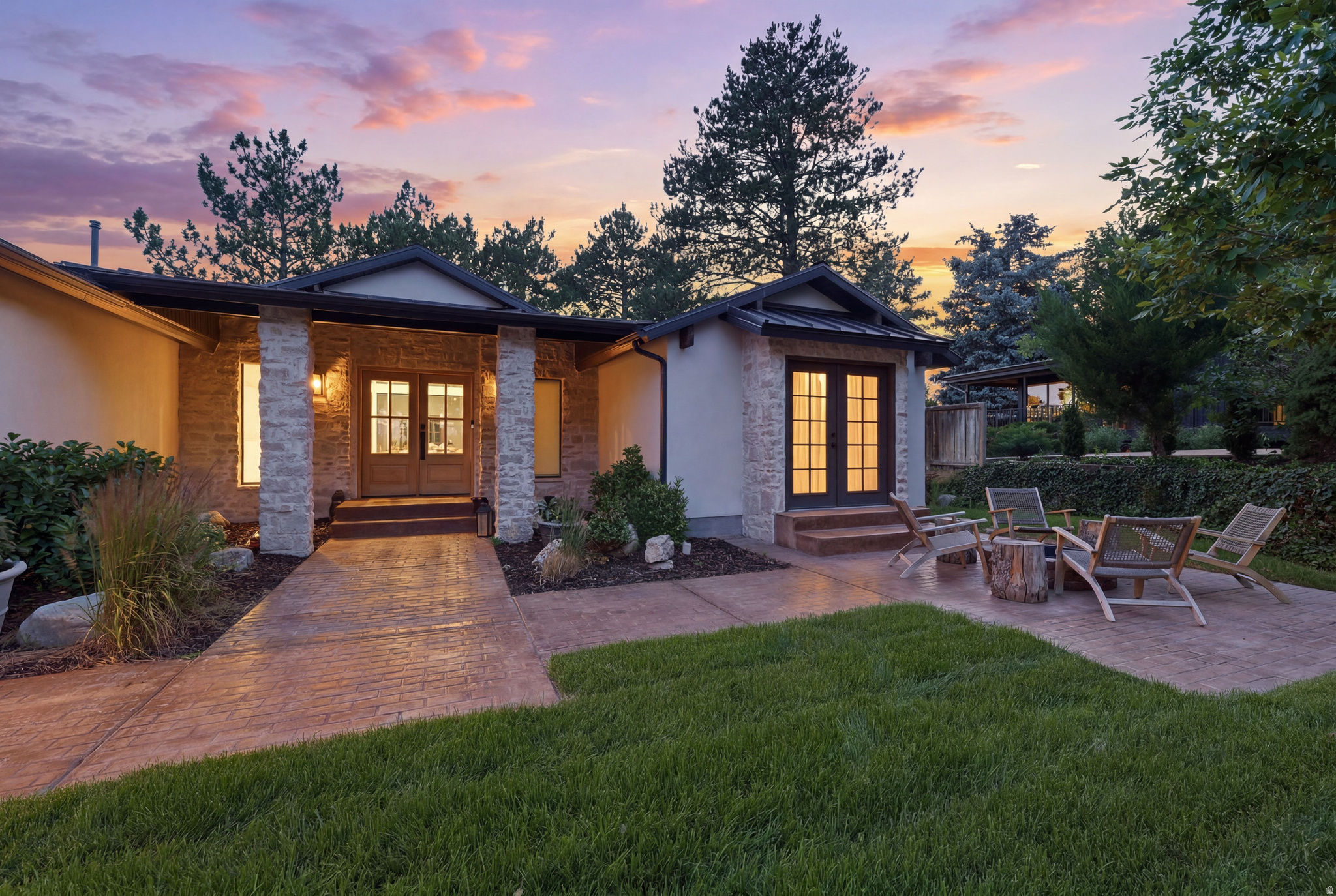 INDIAN HILLS - Residential