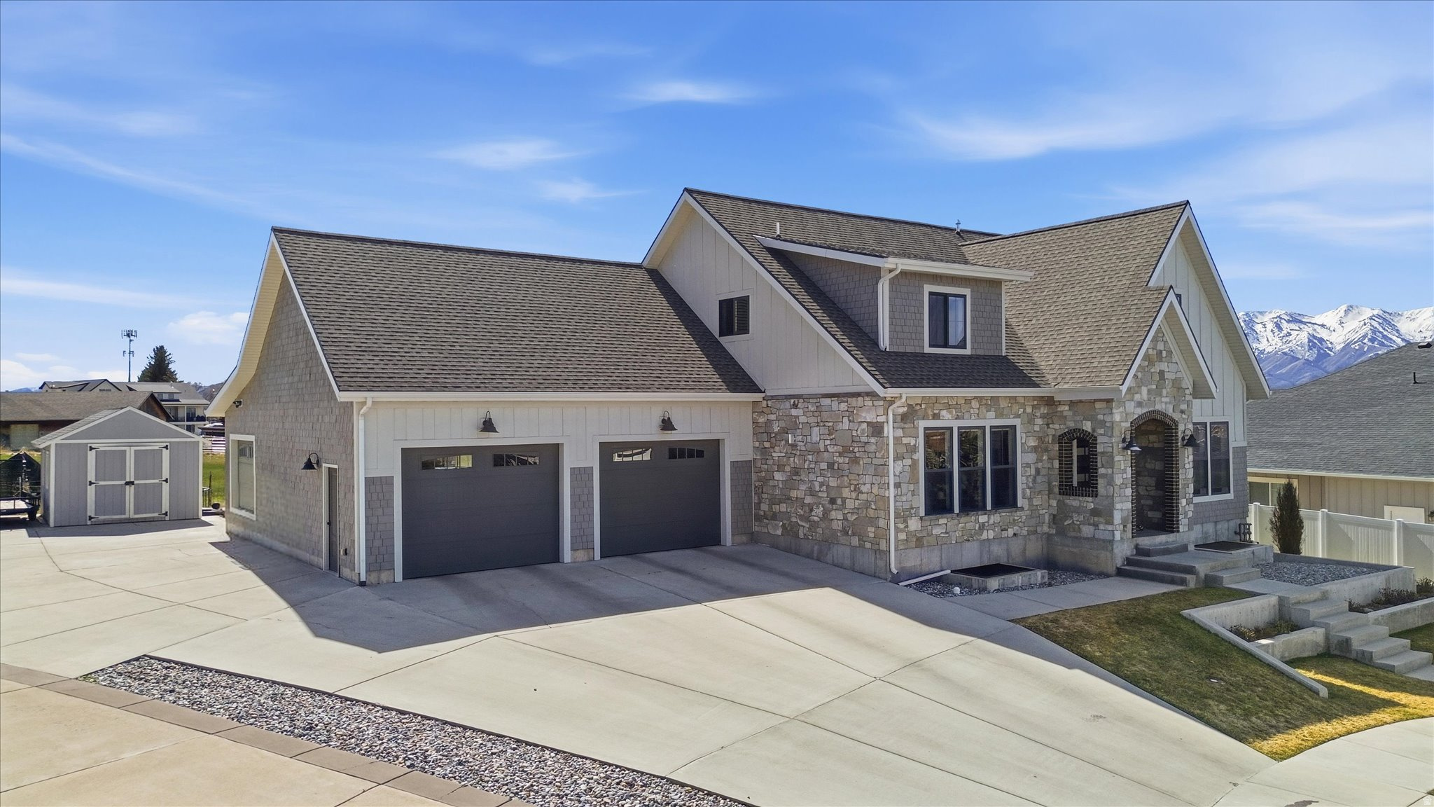 HAMPSHIRE ESTATES - Residential