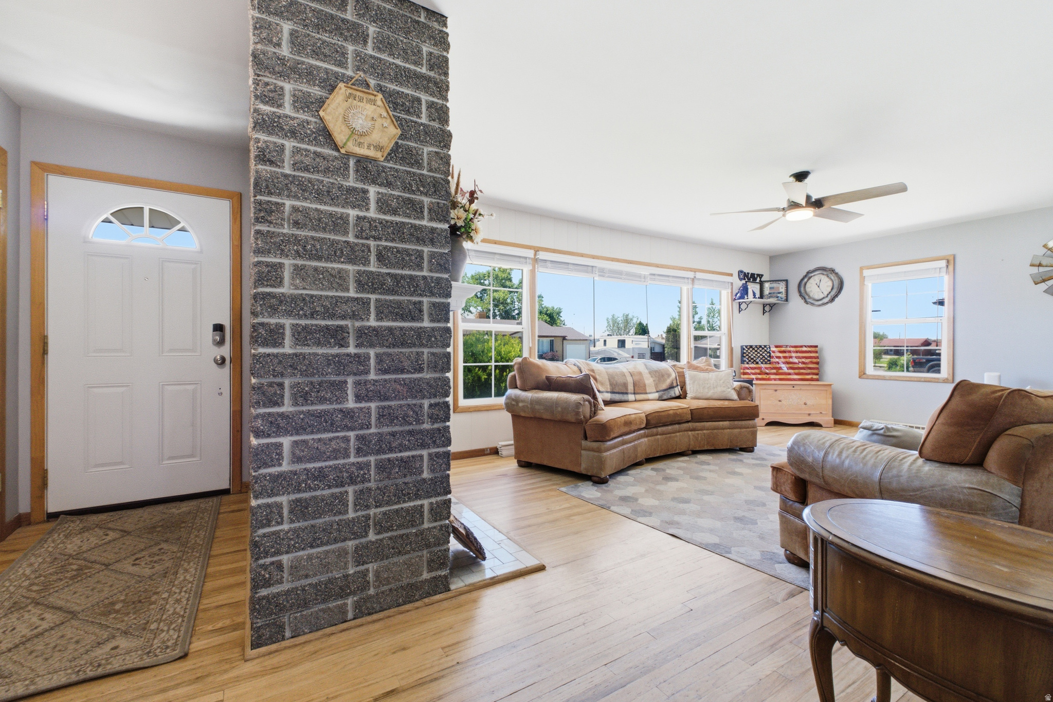 DONITA - Residential