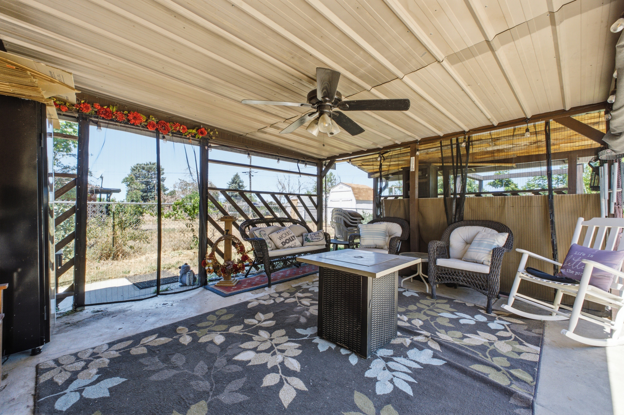 DONITA - Residential