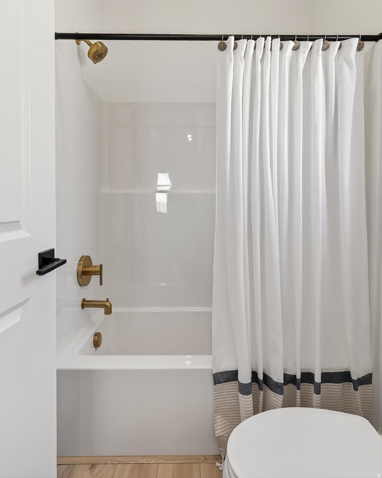 SKY VIEW ESTATES - Residential
