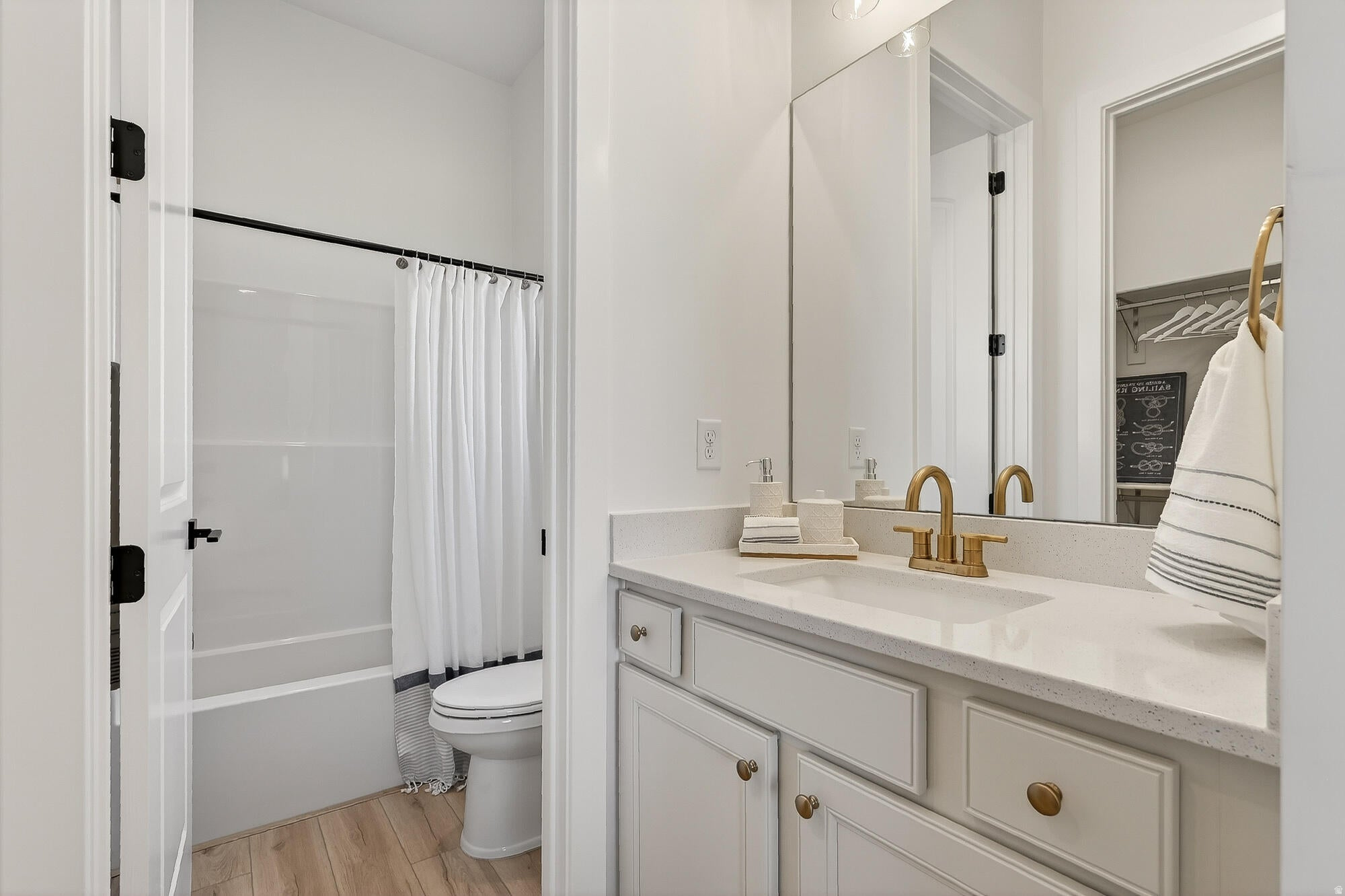 SKY VIEW ESTATES - Residential