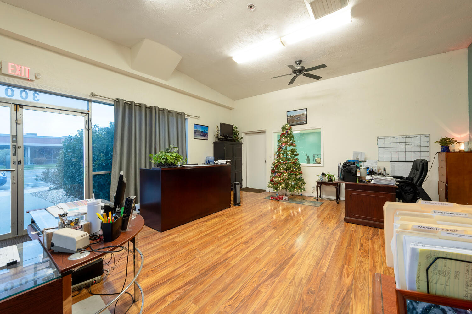 PLAT A BIG FIELD SUR - Commercial Sale