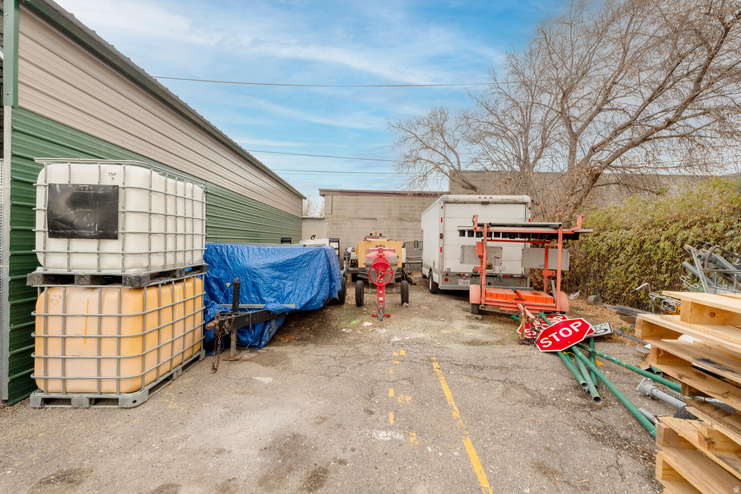 PLAT A BIG FIELD SUR - Commercial Sale