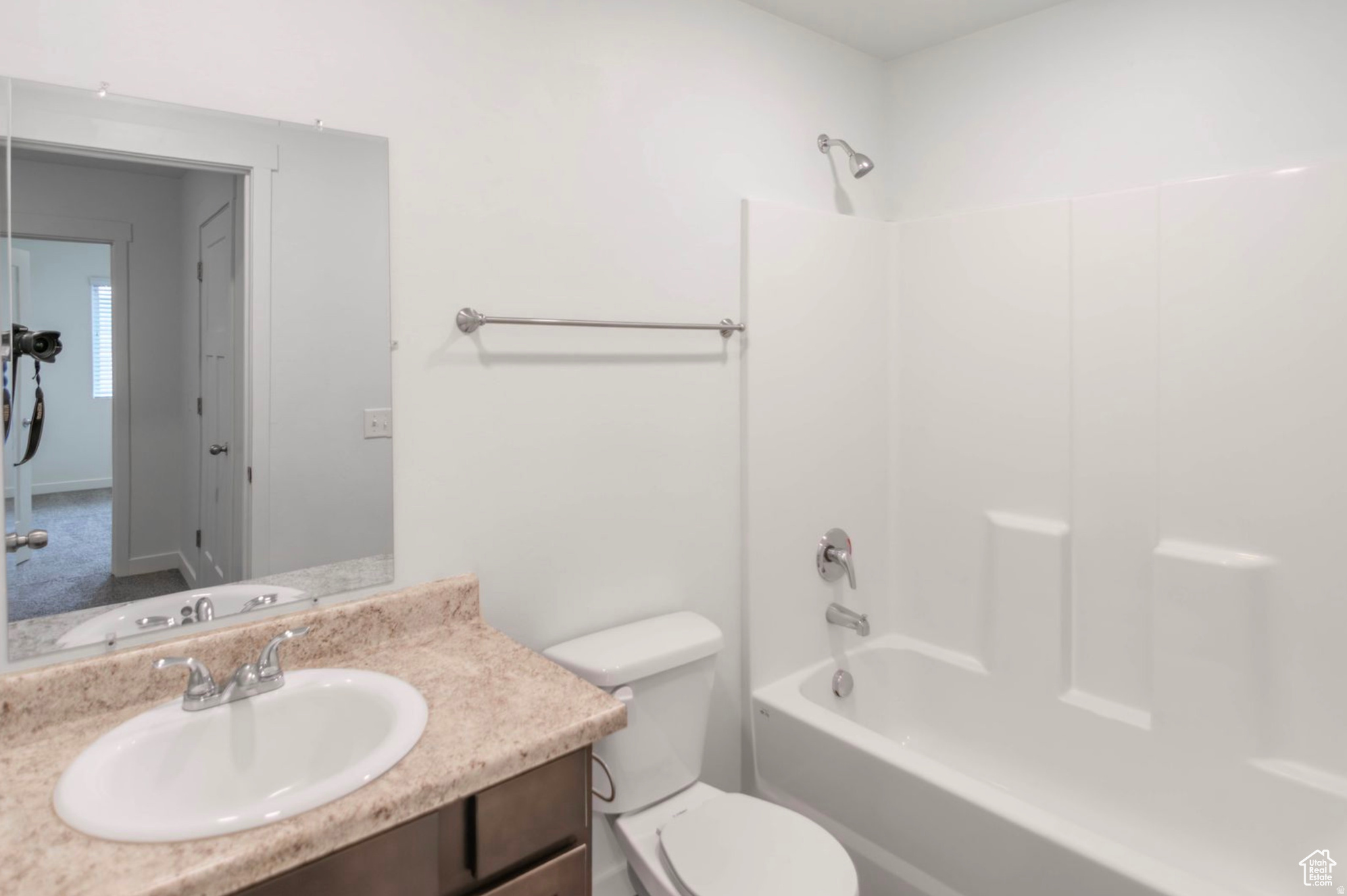 COLONY FARMS - Residential