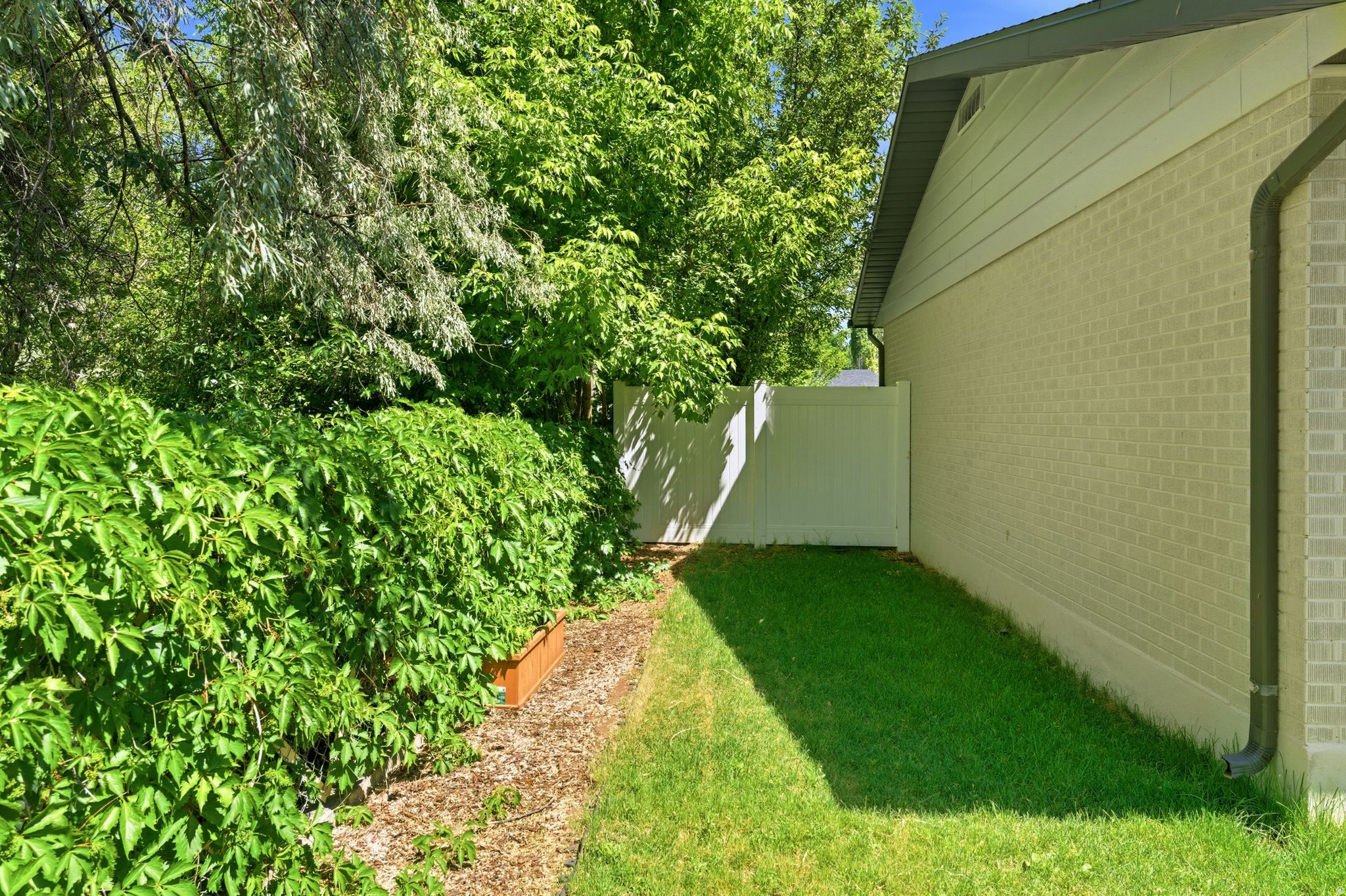 SAGE HILL - Residential