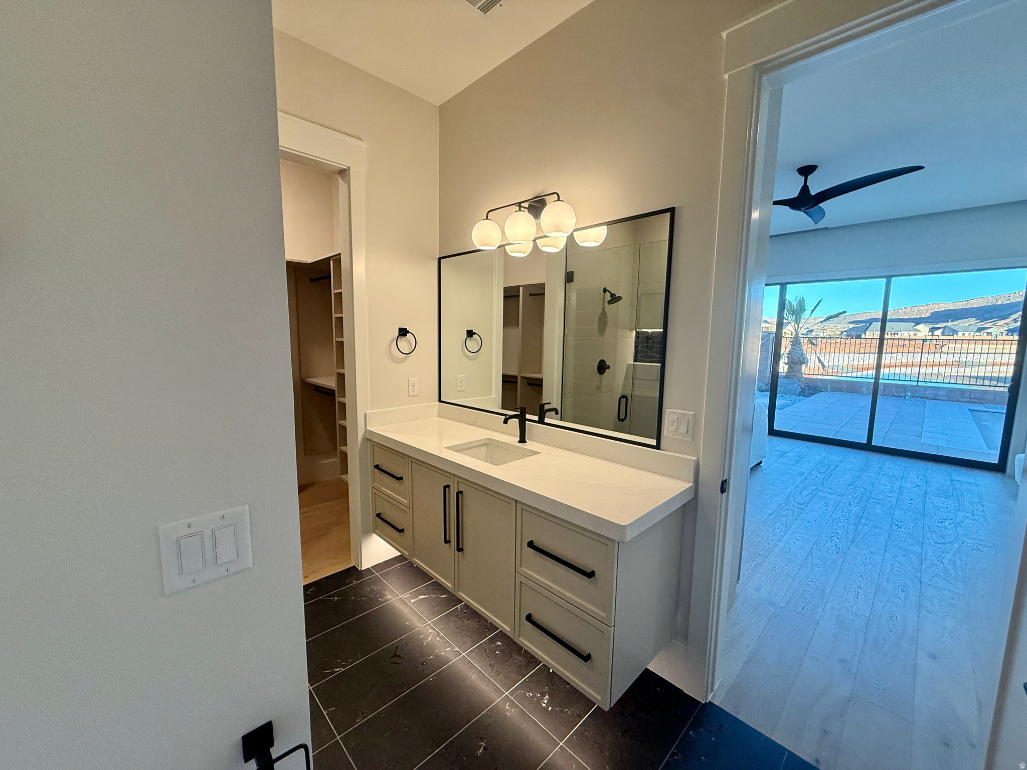 LAKESIDE AT STUCKI FARMS - Residential