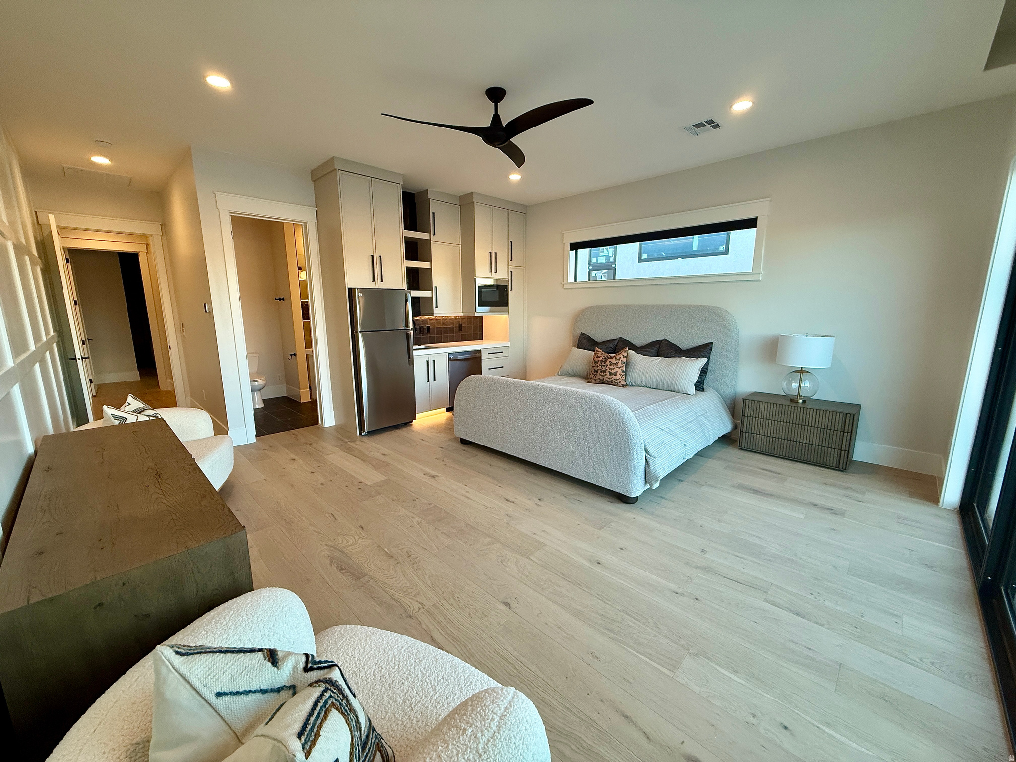 LAKESIDE AT STUCKI FARMS - Residential