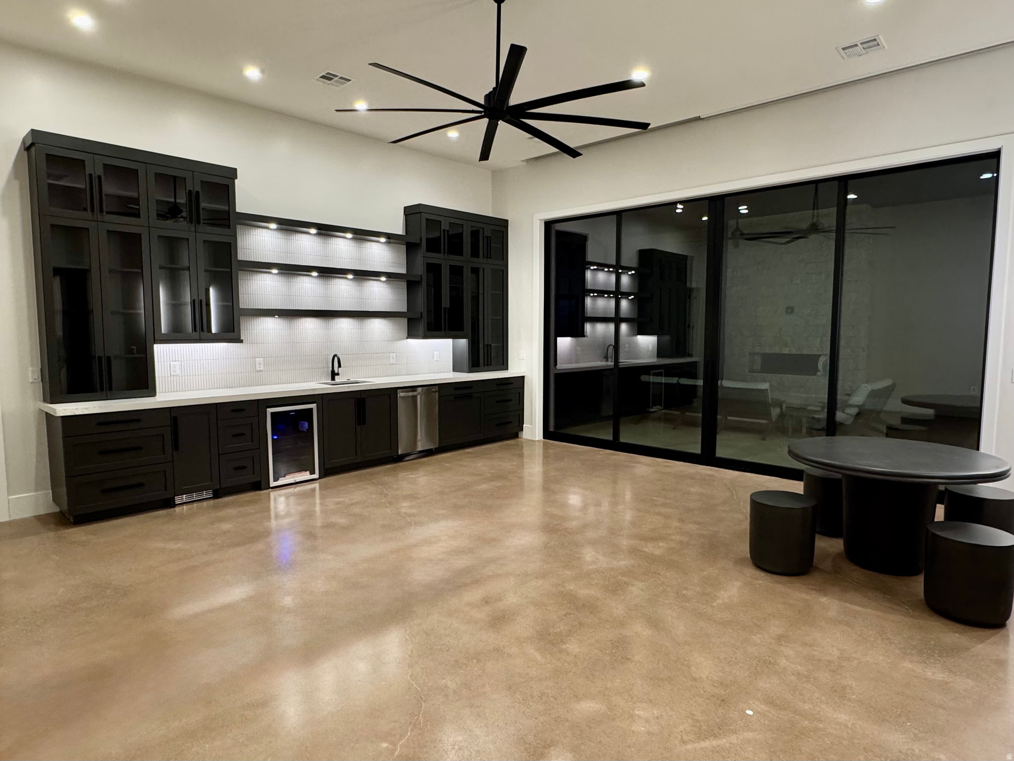 LAKESIDE AT STUCKI FARMS - Residential