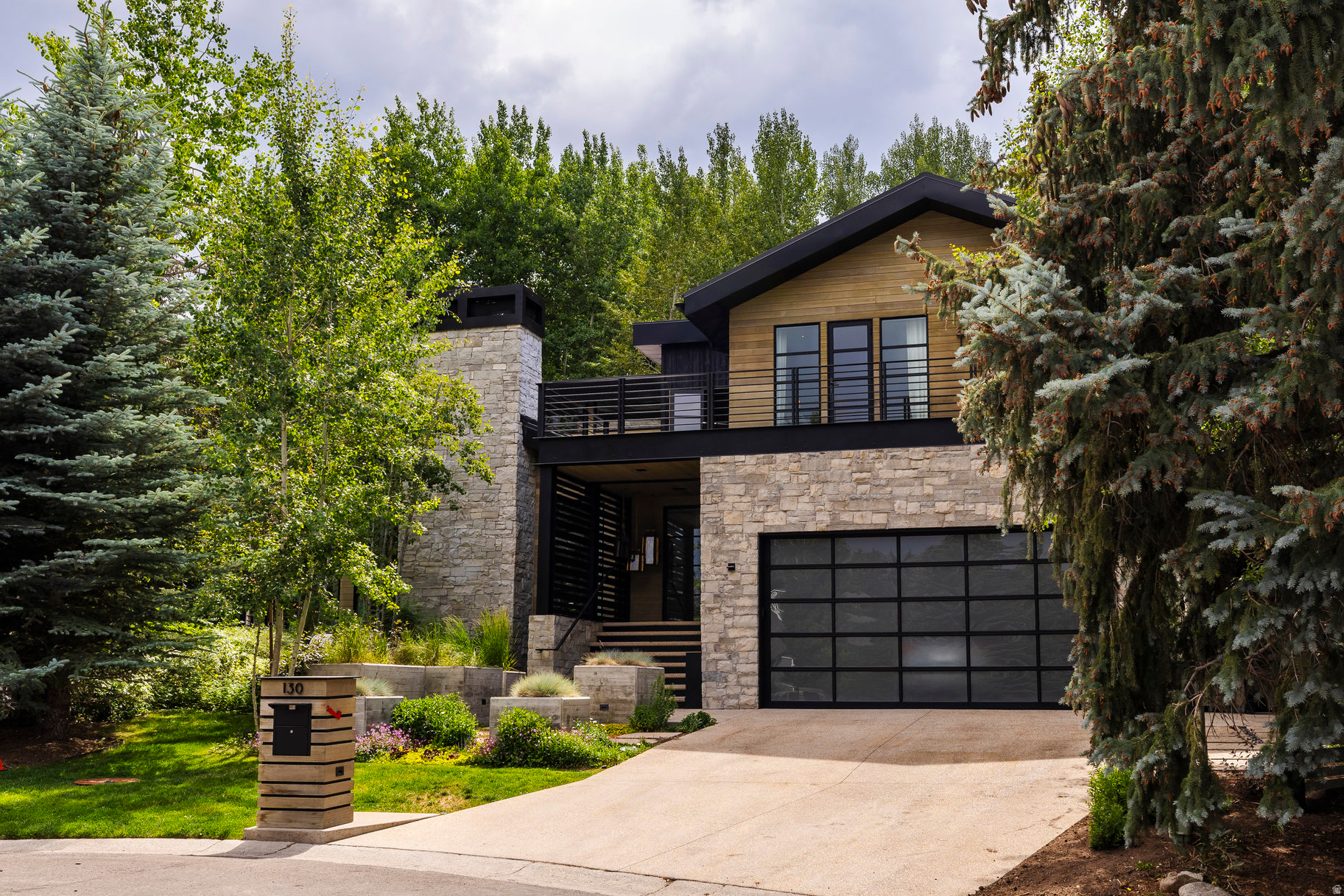 THAYNES CANYON SUBDI - Residential