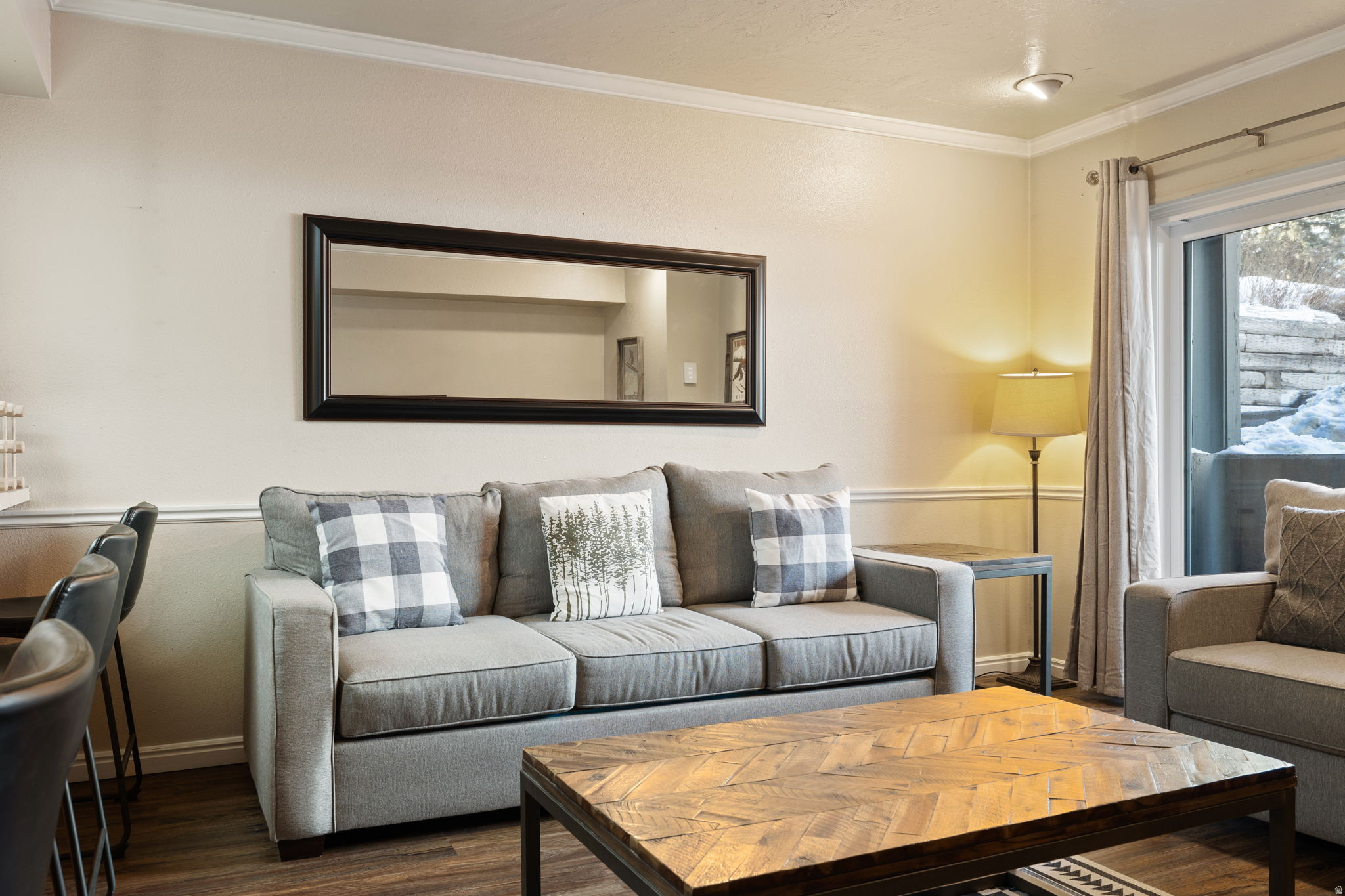 POWDER POINTE - Residential