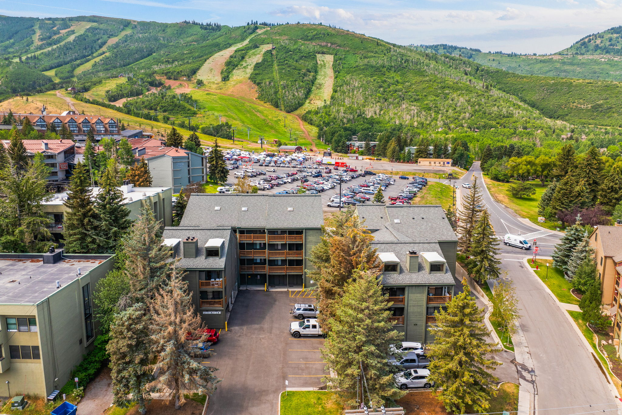 Walk to the Slopes! Rarely available Powder Pointe condo, perfectly situated across from Park City Mountain Resort! This fully furnished, turnkey-ready unit offers unbeatable access to skiing, hiking, biking, and golfing. Located on the free bus route in the heart of Old Town, it provides seamless access to Main Street, Canyons, and Deer Valley. Inside, enjoy the open concept kitchen and family room layout with Mountain Views. Recent upgrades include new LVP flooring, a spa-inspired bathroom with a European shower, quartz countertop, vessel sink, custom tile, and modern lighting. A brand-new sliding glass door opens to a private covered patio with ski run views. This cozy retreat comfortably sleeps four, featuring a sofa sleeper for additional guests. The unit includes a spacious 14 x 6 private storage closet and access to community hot tub and laundry facilities. Don't miss this incredible opportunity to own a Park City Condo getaway or investment property!
