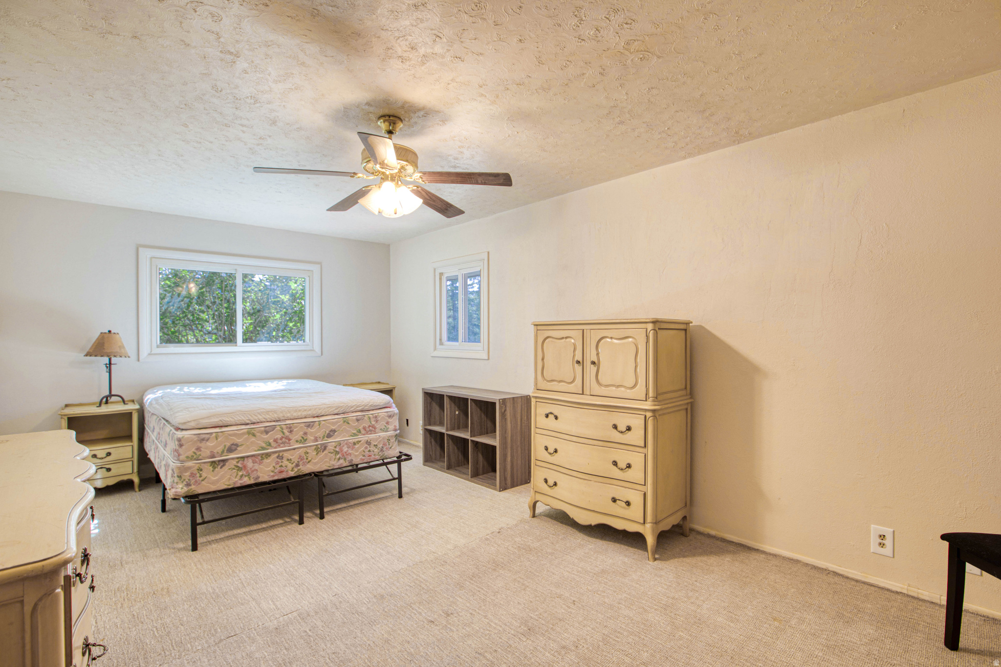 HIGHLAND ESTATES - Residential