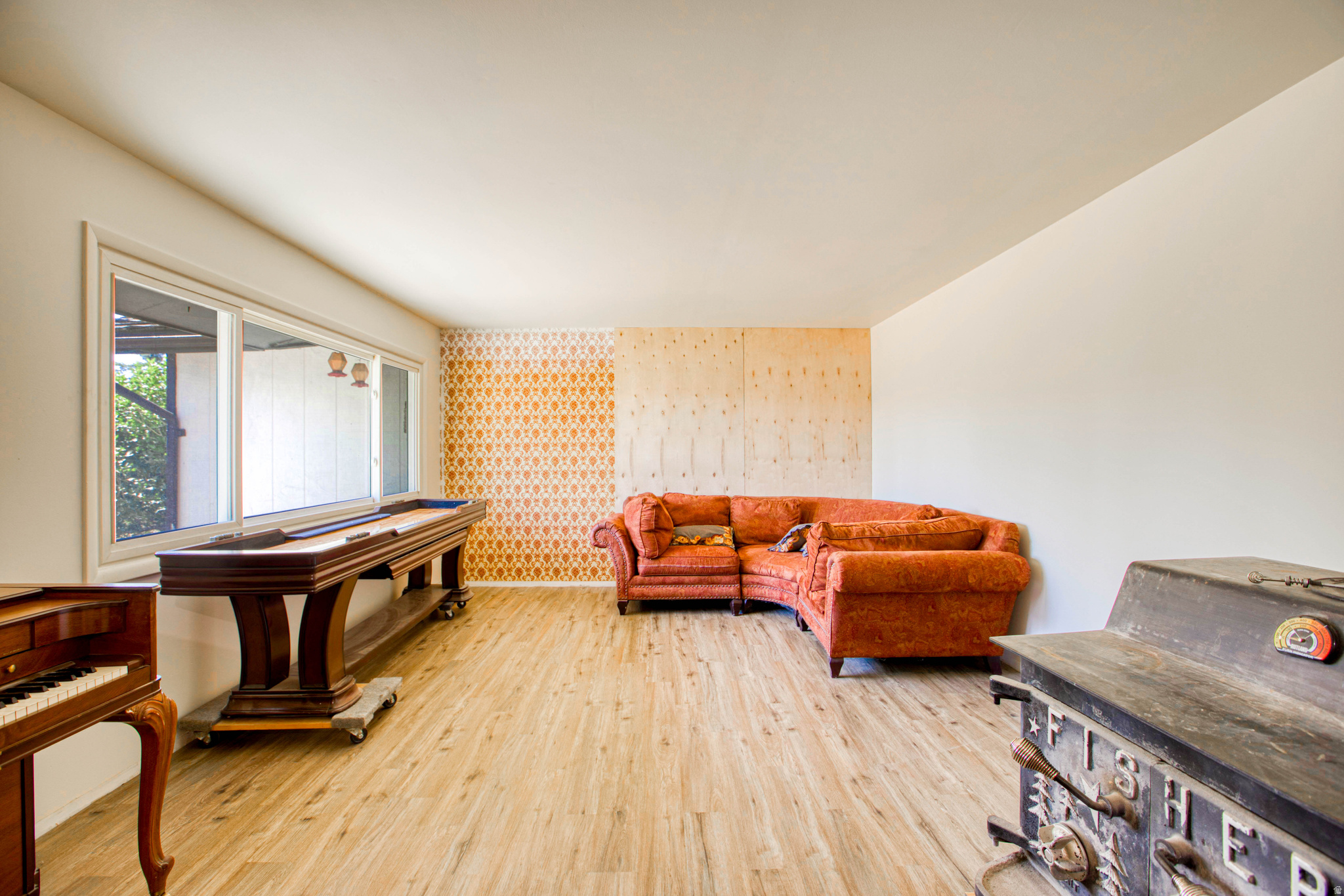 HIGHLAND ESTATES - Residential