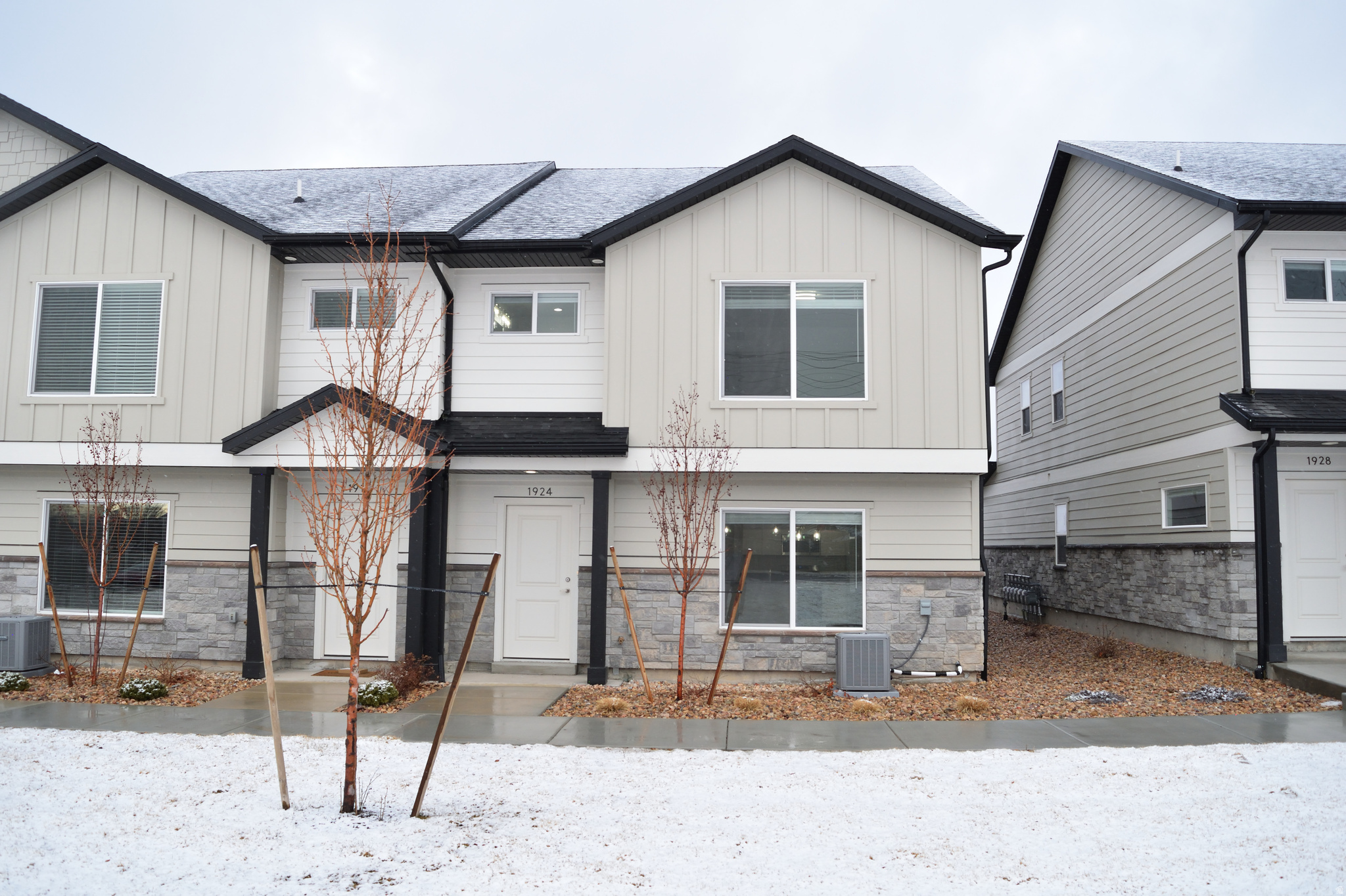 Beautiful End-Unit Townhome with Stunning Mountain Views Welcome home to this beautifully maintained end-unit townhome, perfectly situated with open common green space right outside your front door and breathtaking mountain views you'll enjoy every day. Conveniently located near shopping, restaurants, parks, freeway access, and Spanish Fork Hospital, this home offers the ideal combination of comfort and accessibility. The thoughtfully designed floor plan features 3 spacious bedrooms and a centrally located laundry room upstairs, making everyday living both practical and convenient. The expansive primary suite includes a large ensuite bathroom and a walk-in closet, creating a relaxing private retreat. On the main level, you'll love the bright, open-concept layout that seamlessly connects the kitchen and living areas. The kitchen boasts a generous island with seating, perfect for entertaining, meal prep, or gathering with family and friends. Additional storage space tucked beneath the staircase helps keep everything organized. Enjoy the benefits of low-maintenance living, so you can spend more time doing what you love. If you're looking for a home that combines beautiful views, a functional layout, and an unbeatable location, this townhome is one you won't want to miss.  Square footage figures are provided as a courtesy estimate only.  Buyer is advised to obtain an independent measurement.