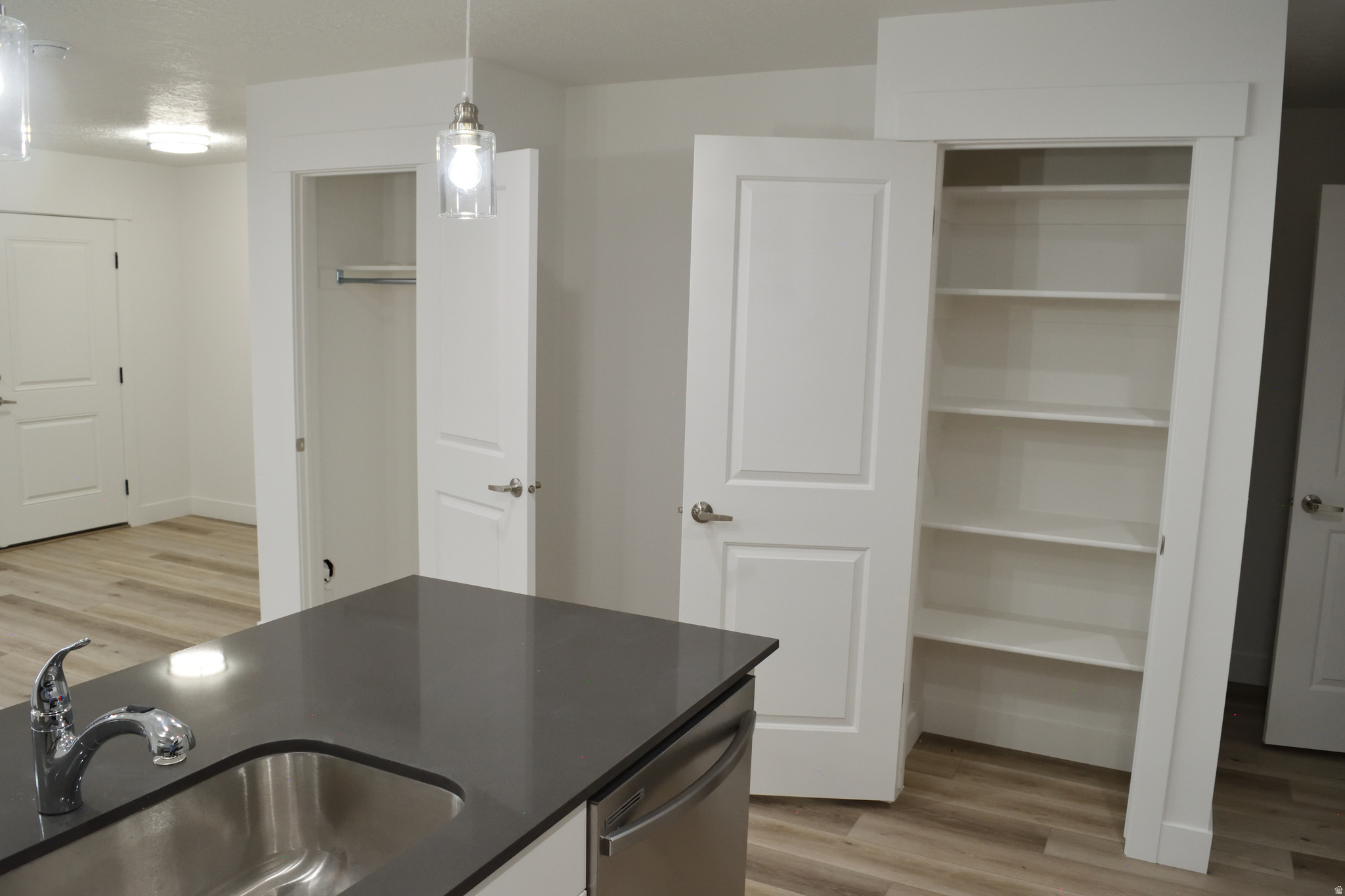 MEADOW CREEK RIDGE - Residential