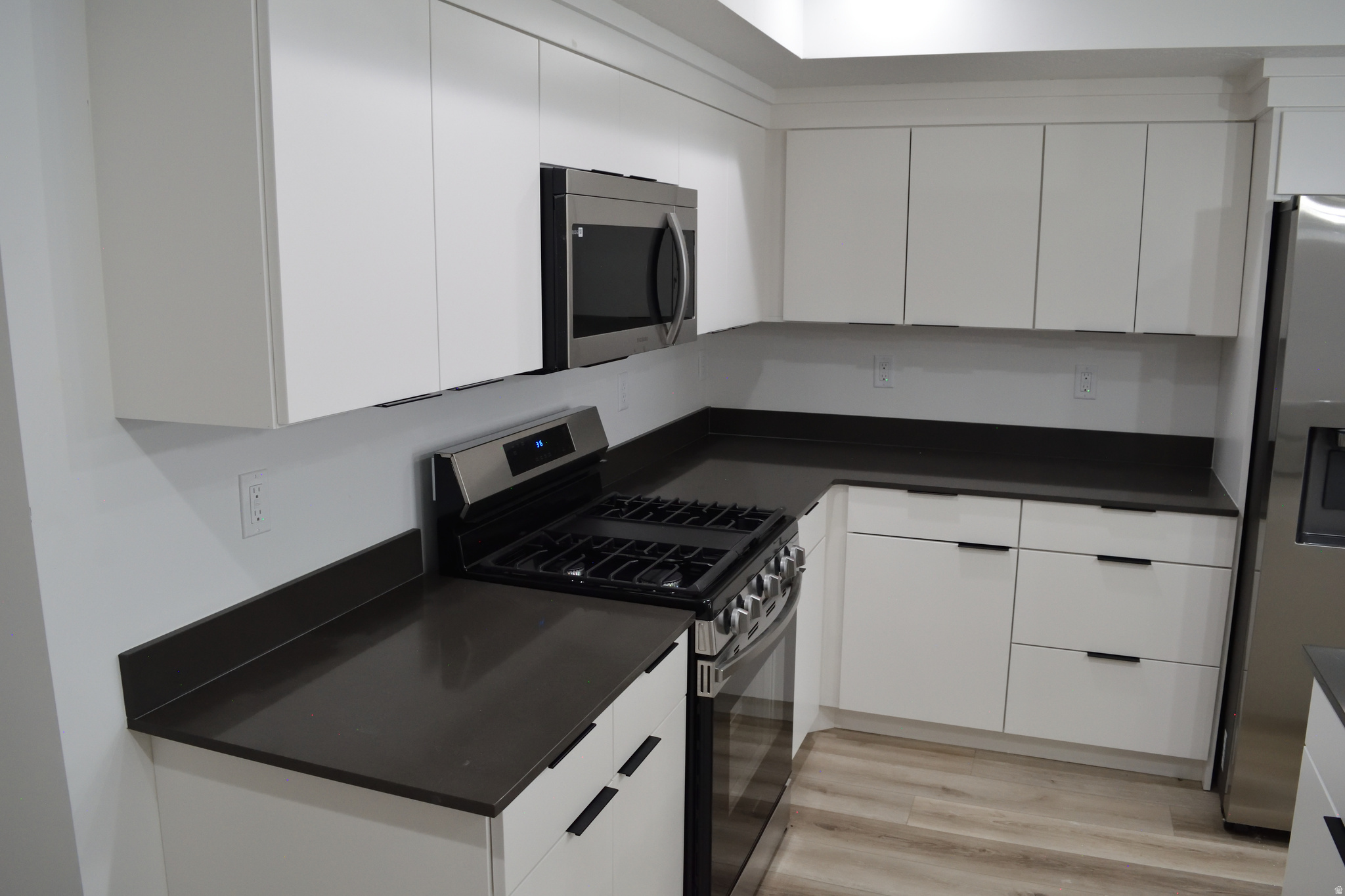 MEADOW CREEK RIDGE - Residential