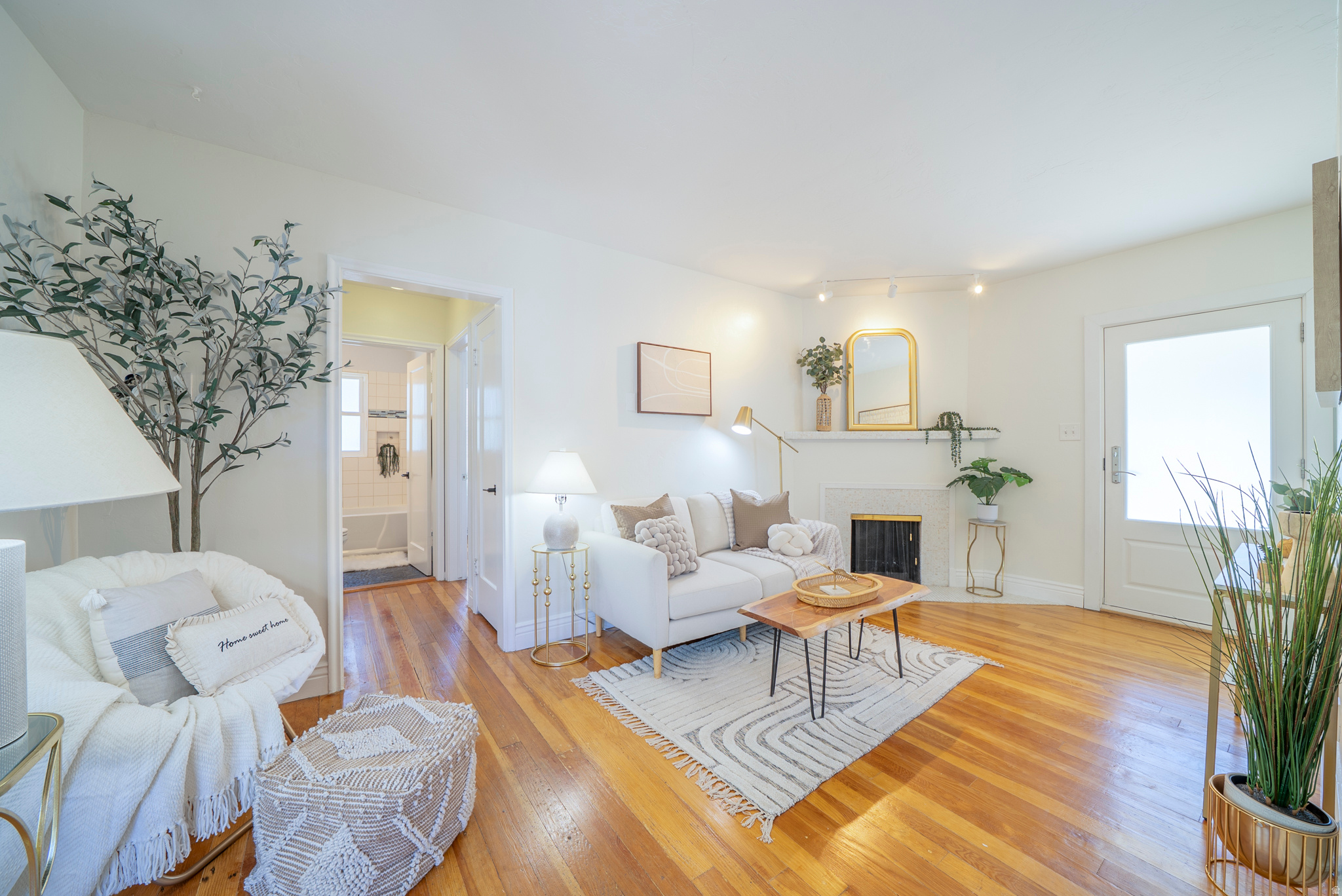 LORRAINE SUB - Residential