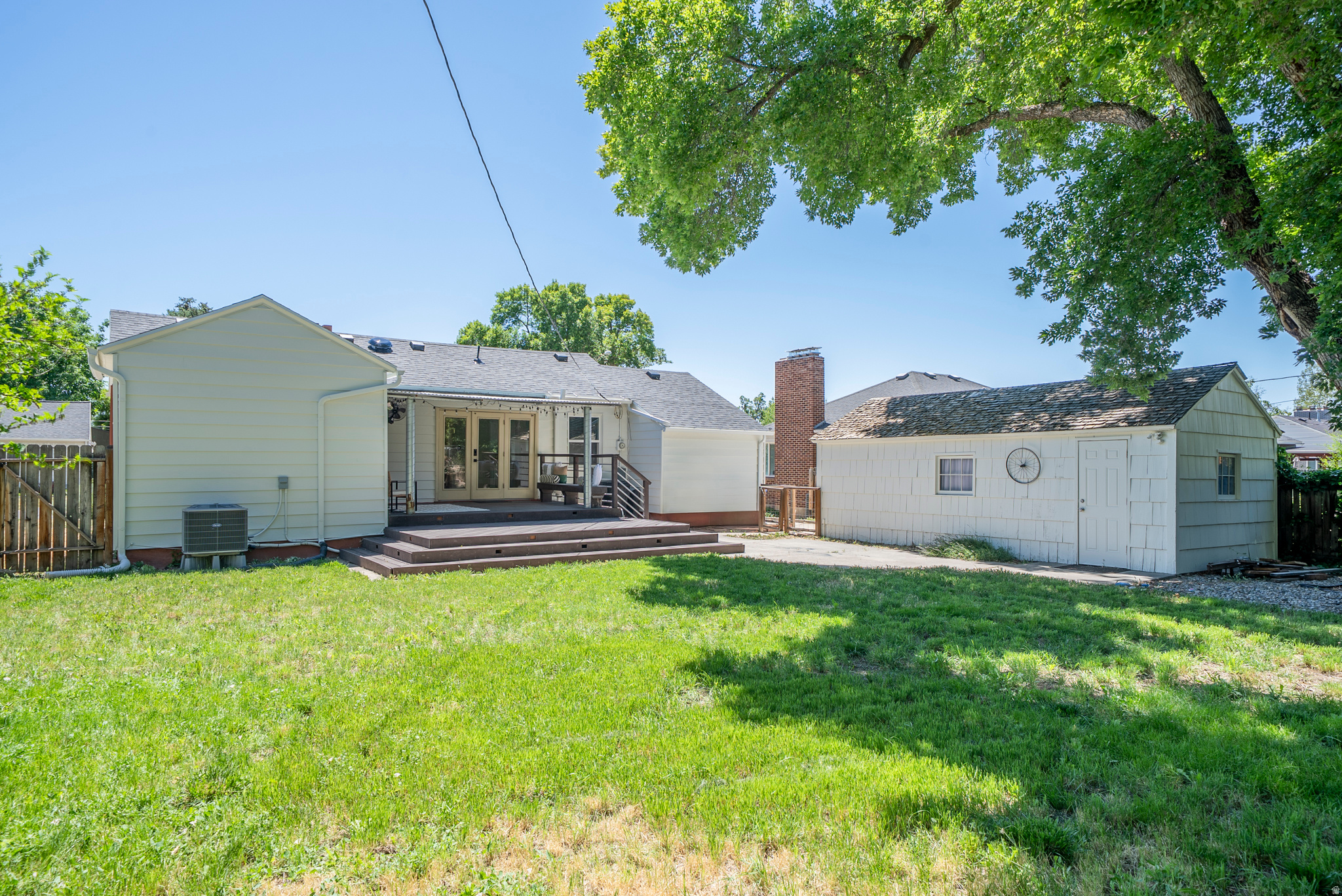 LORRAINE SUB - Residential