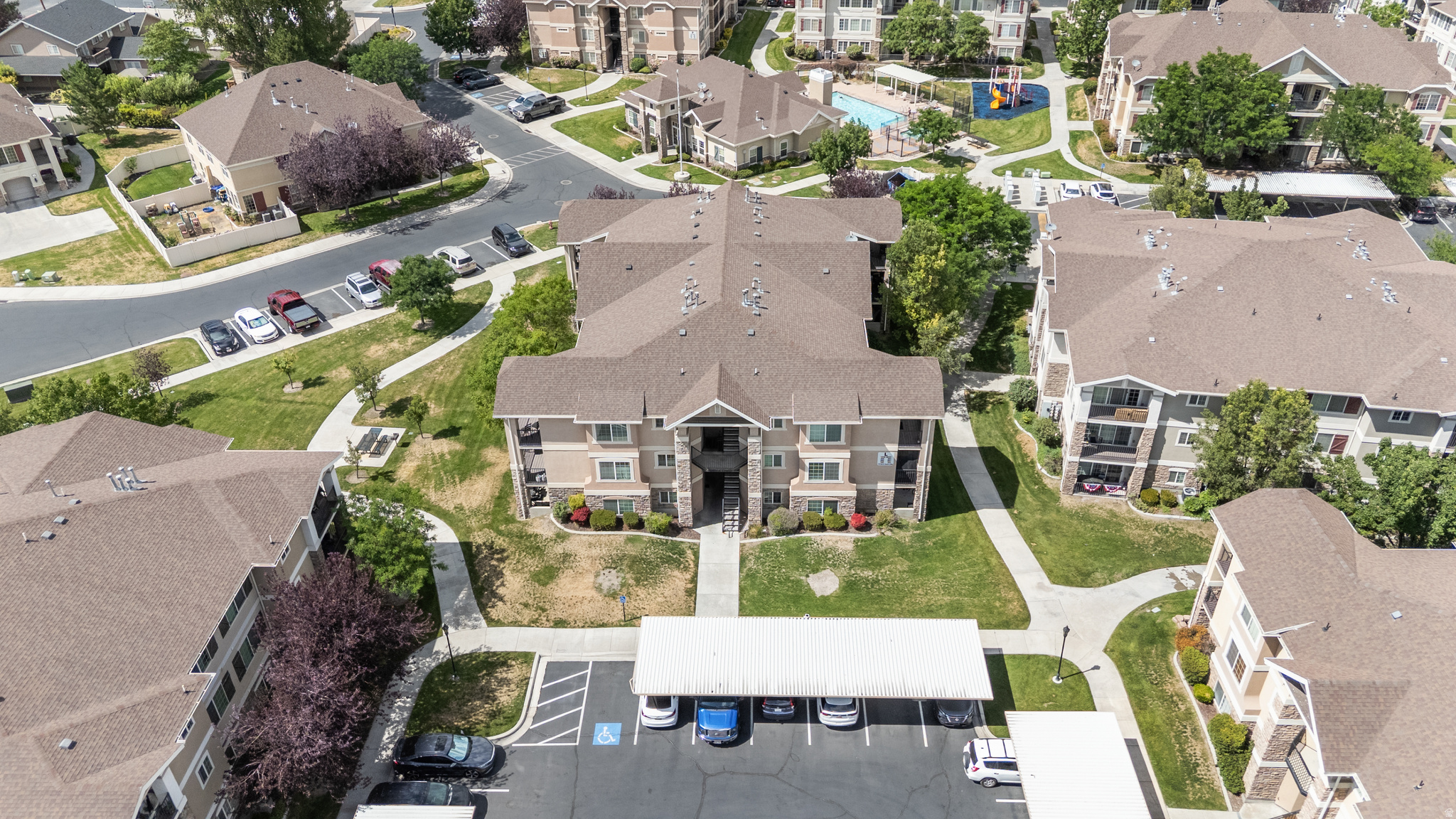 CAMBRIA - Residential