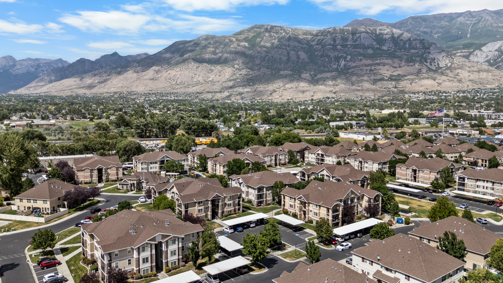 CAMBRIA - Residential