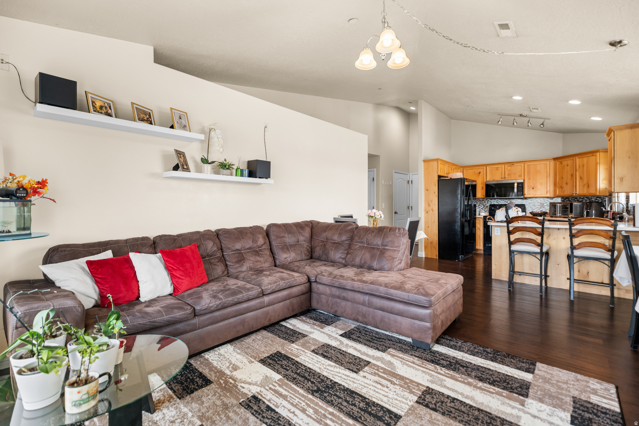 CAMBRIA - Residential